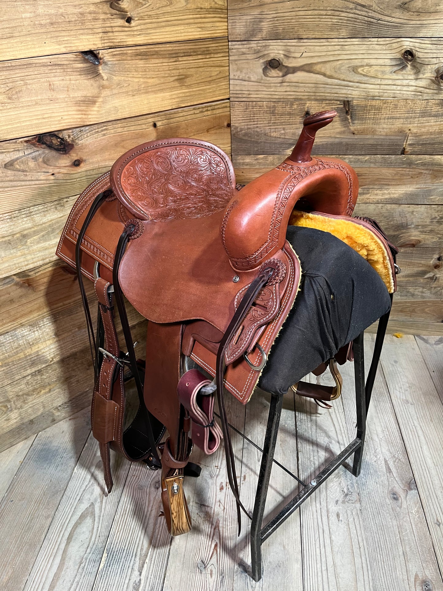 16" Cowboy Custom Cutter ISCC045