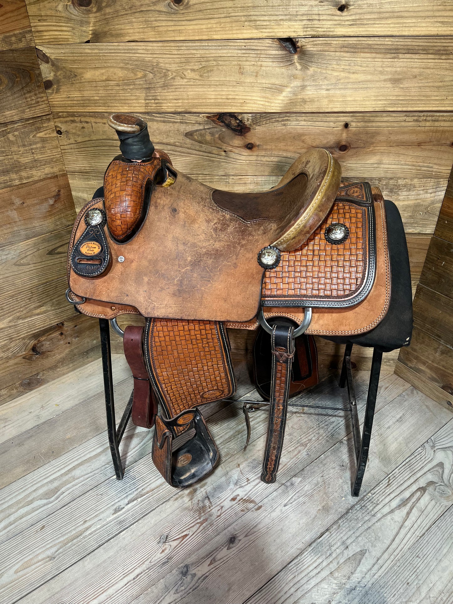 15" Trent Ward Platinum Roper ISUSED2388