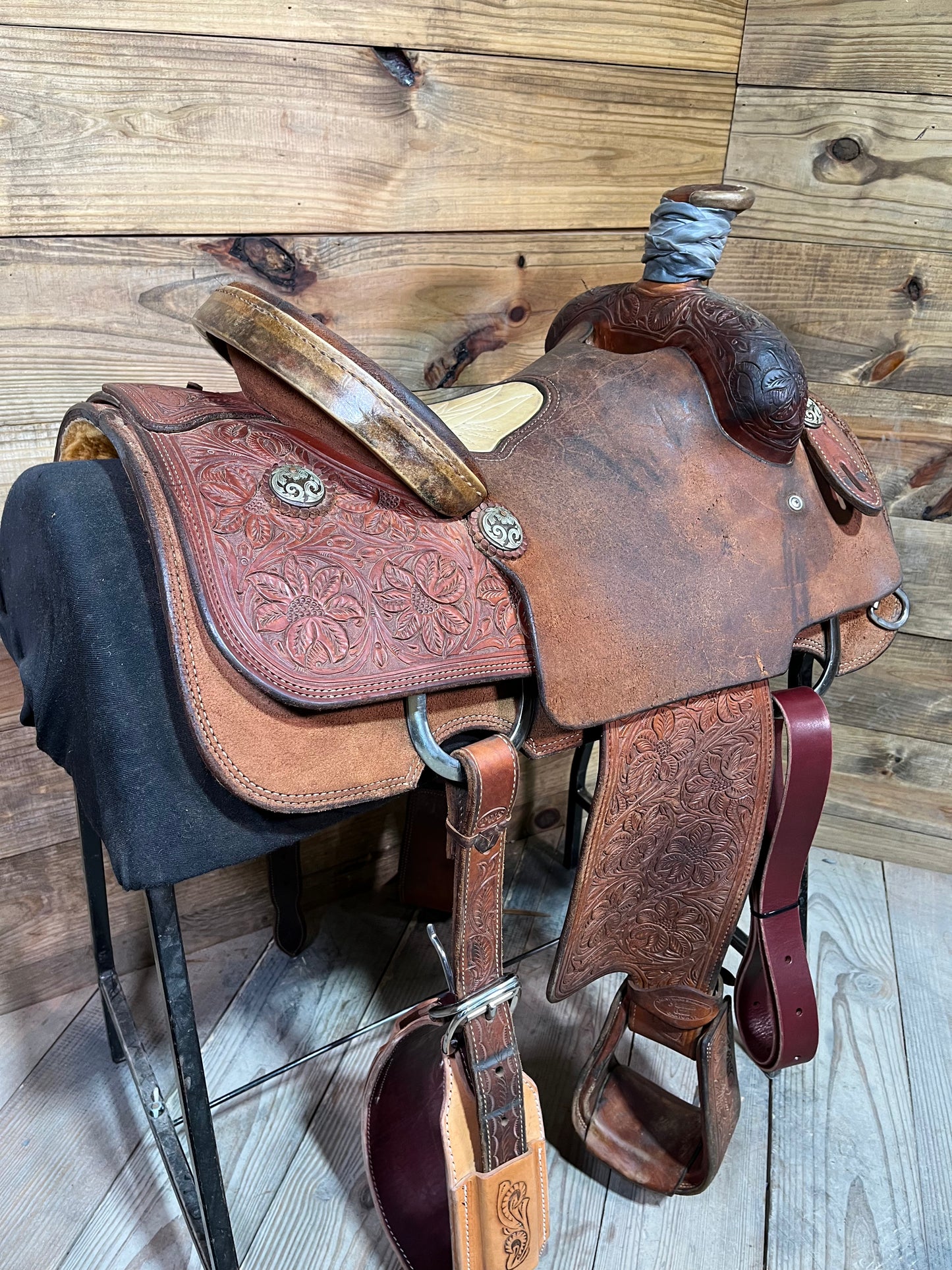 14 1/2" Trent Ward Platinum Roper ISUSED2392