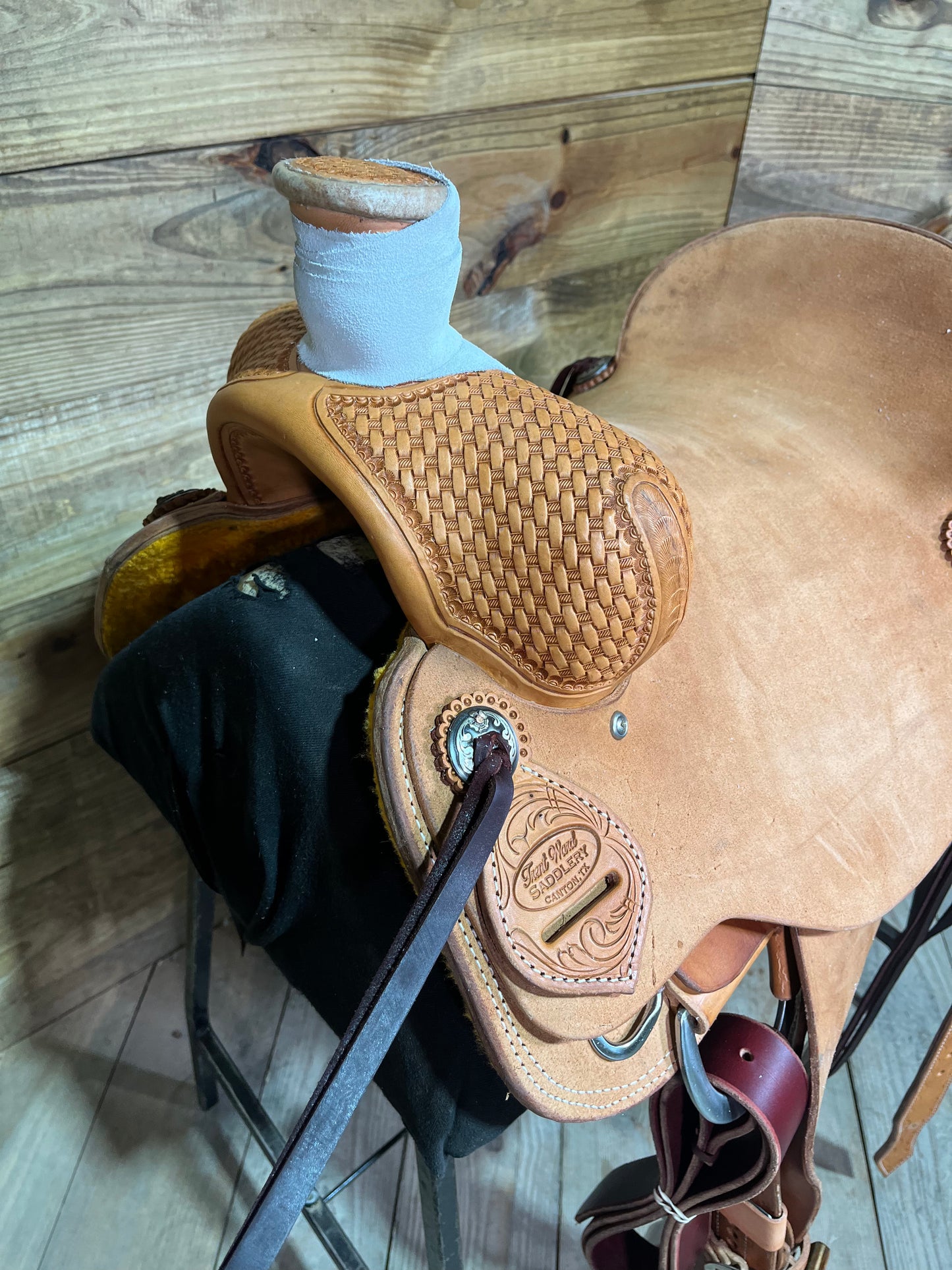 Trent Ward Tucson Rancher (Keech Horn ) ISRS727-25