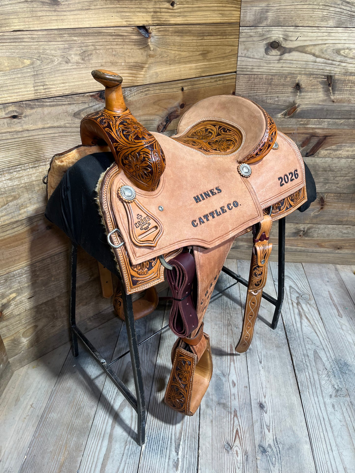 15 1/2" Cross Saddle ISUSED2410