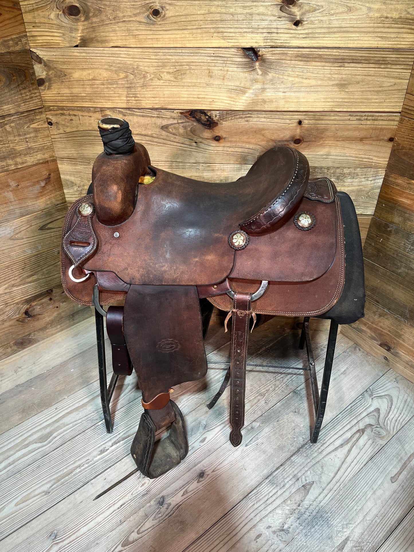 16" Teskeys Roper ISUSED2417