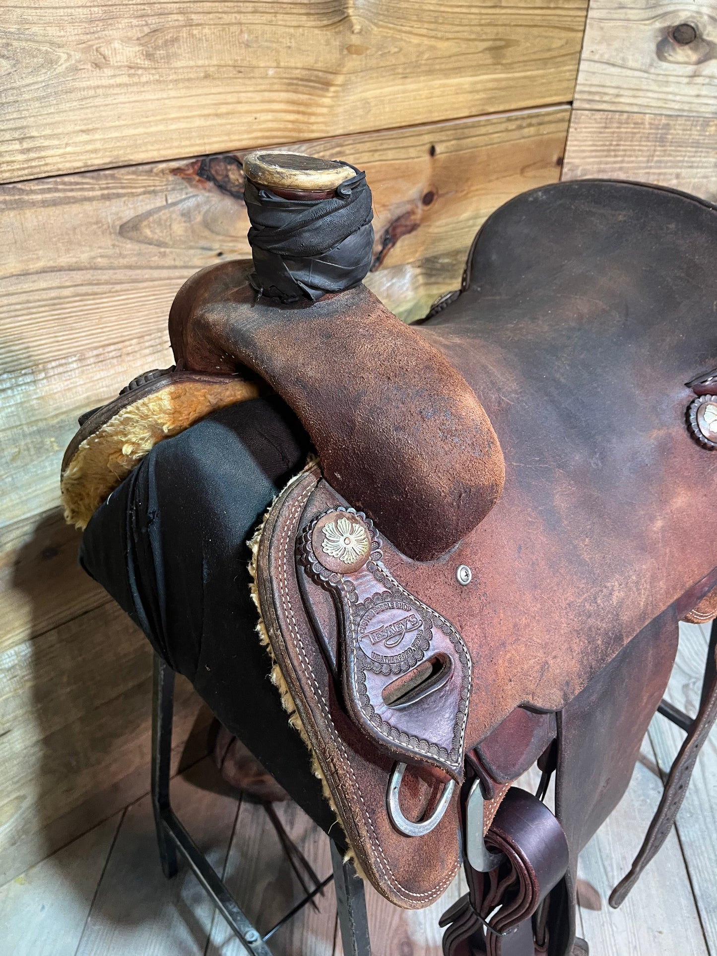 16" Teskeys Roper ISUSED2417