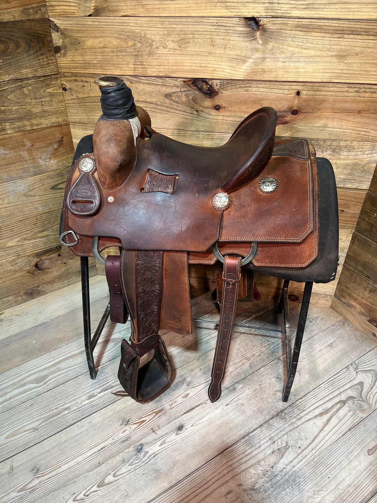 14” Trent Ward Platinum Roper ISUSED2422