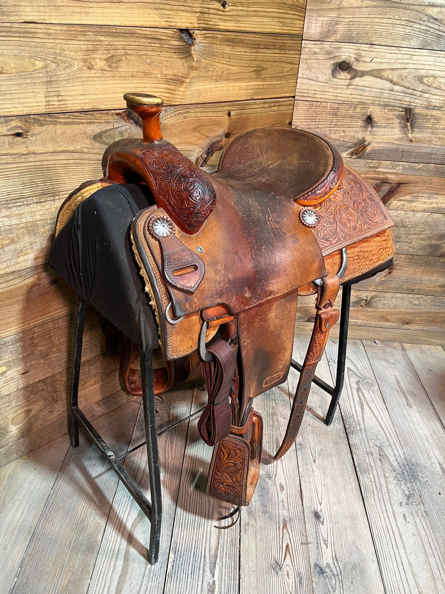 15” Trent Ward TM Roper ISUSED2424