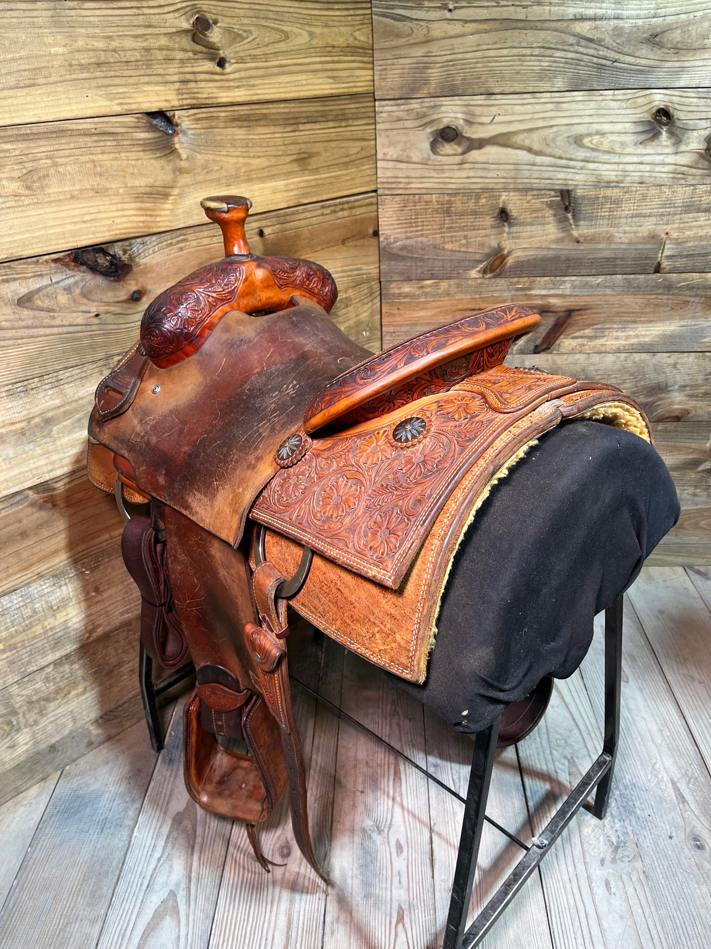 15” Trent Ward TM Roper ISUSED2424