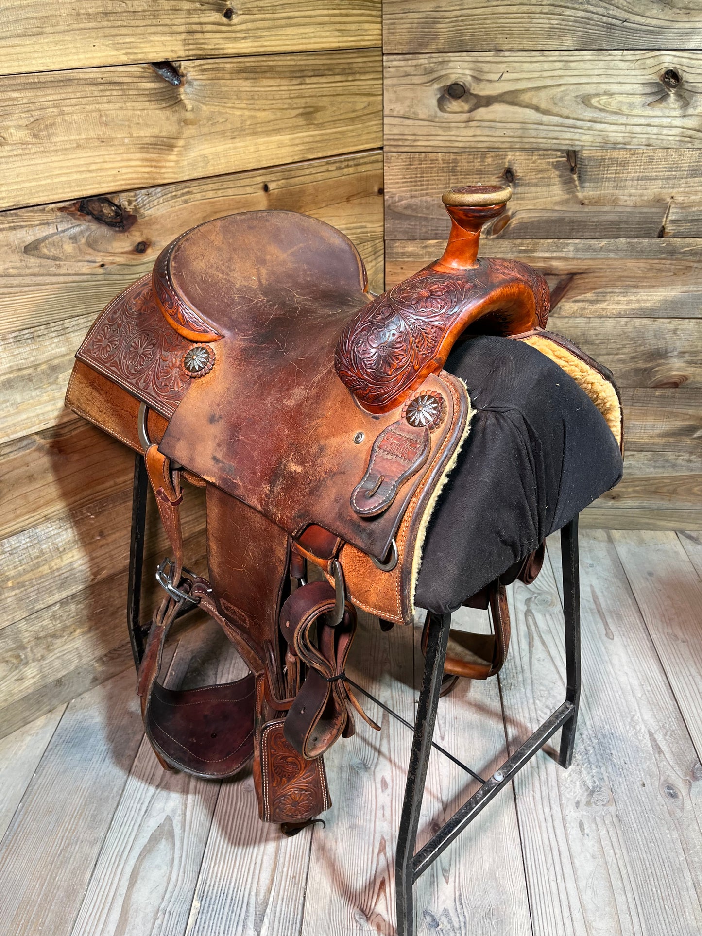 15” Trent Ward TM Roper ISUSED2424