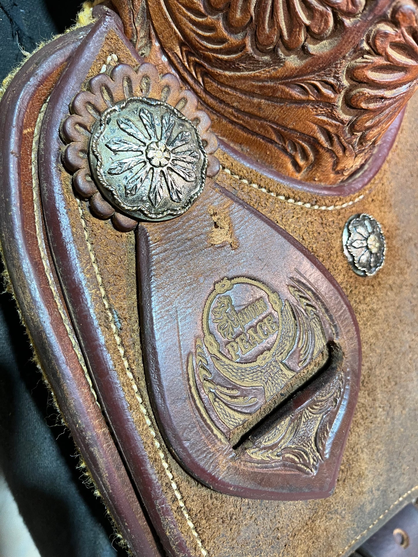 15” Saddles Peace Roper ISUSED2425