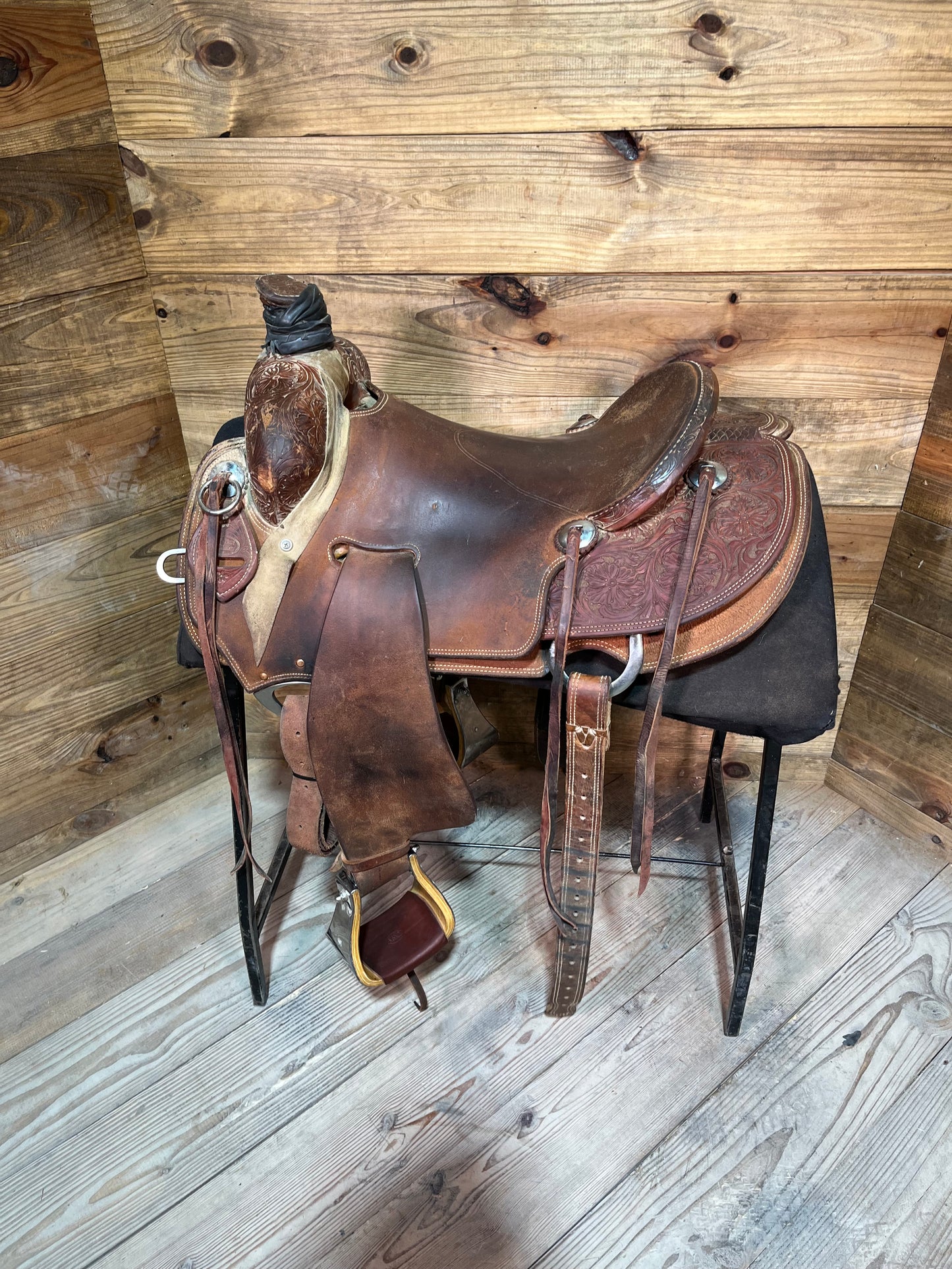 16” Cactus Rancher ISUSED2427