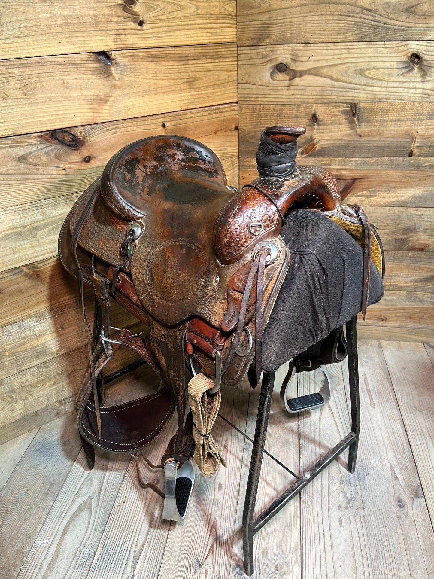 15” Teskeys Ranch Roper ISUSED2430