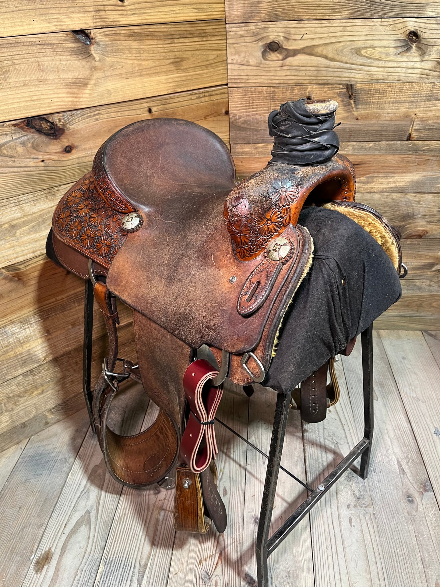 15” Trent Ward Platinum Roper ISUSED2436