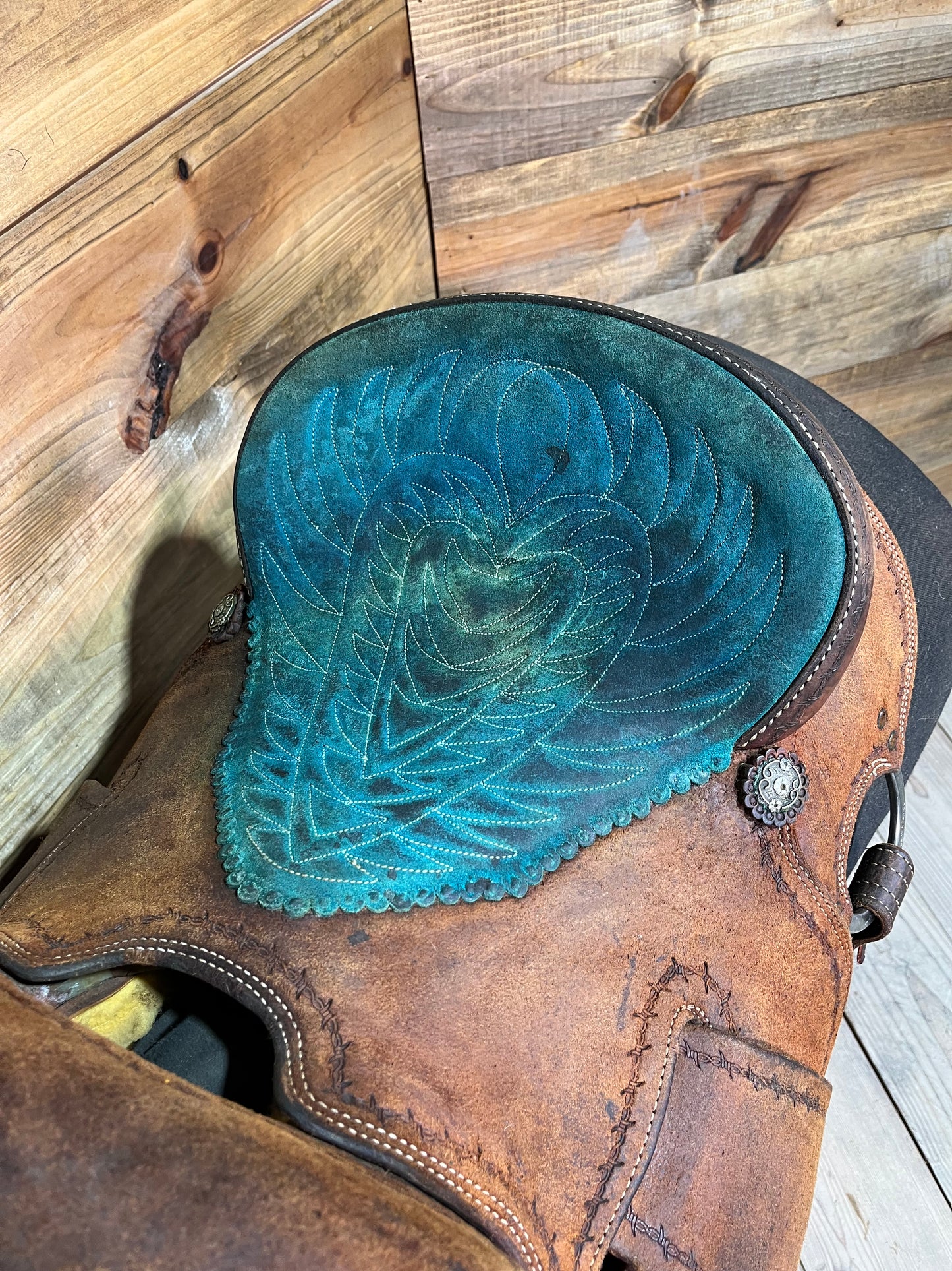 14 1/2” Cowpuncher Barrel Saddle ISUSED2437