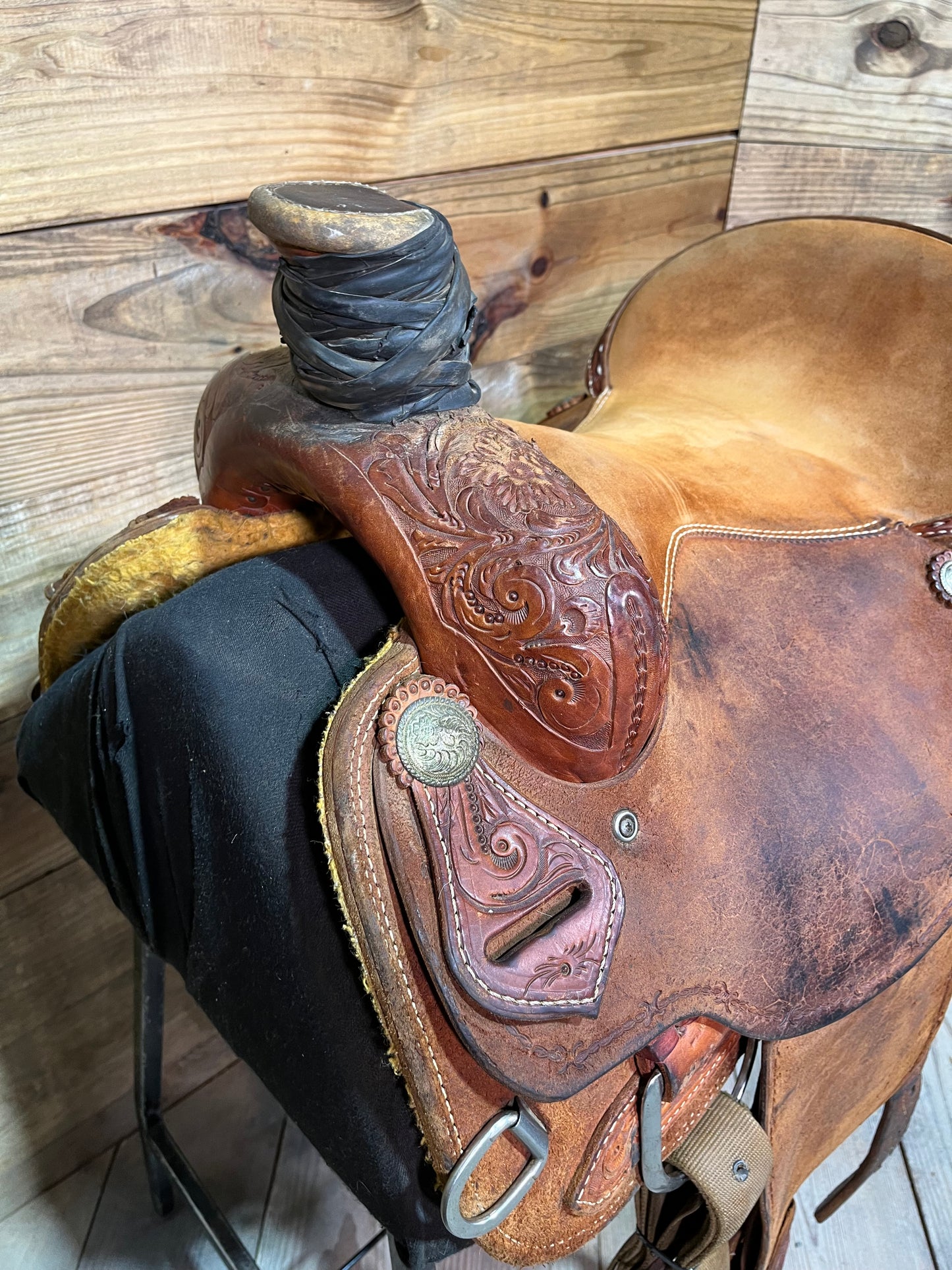 15 1/2” No Stamp Handmade Roper ISUSED2440
