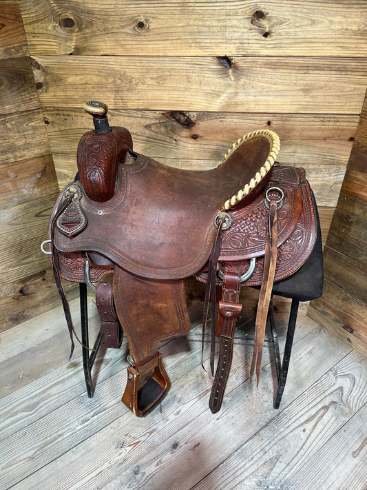 17 1/4” B.F. Smith & Son Ranch Saddle ISUSED2442