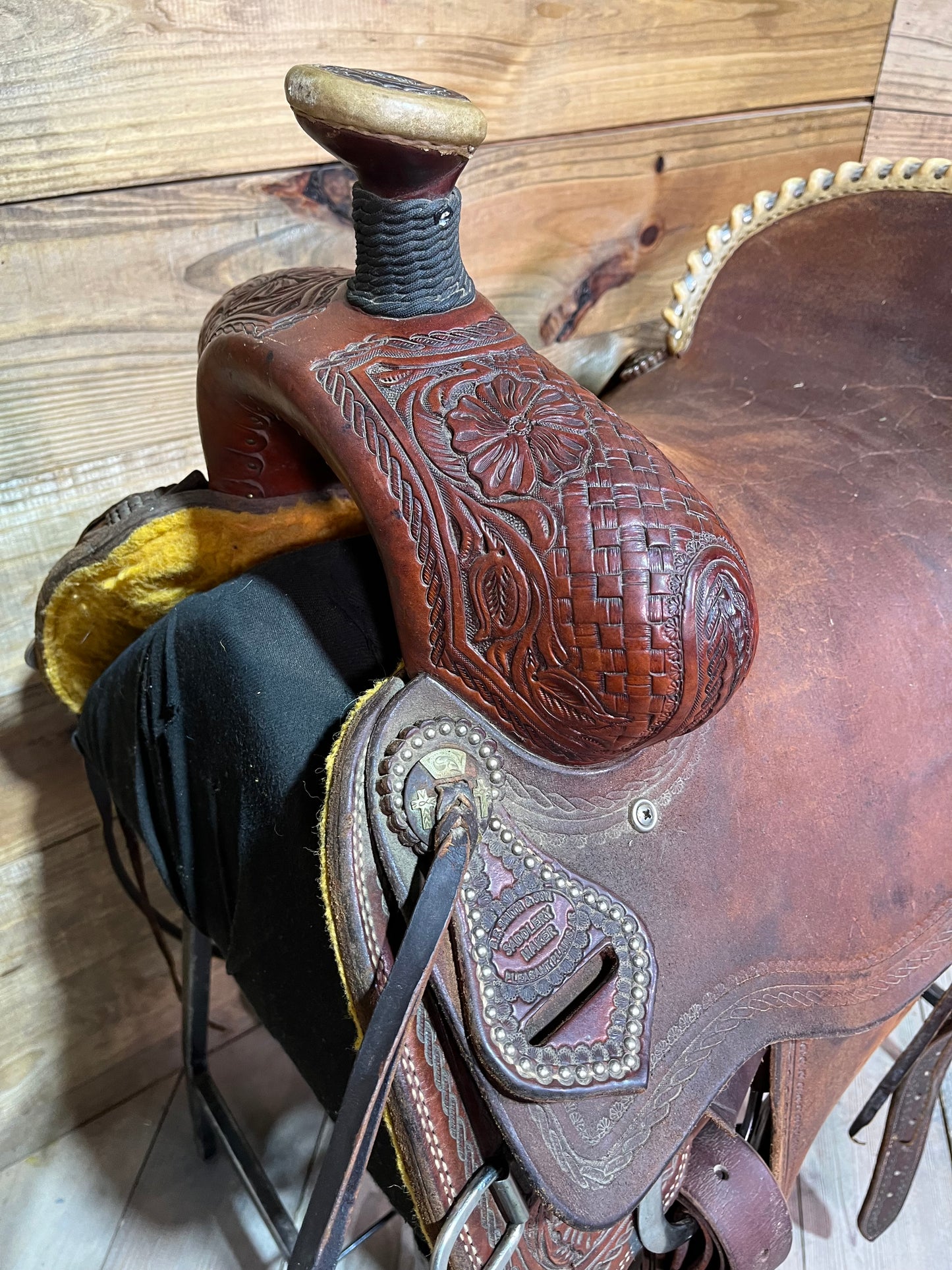 17 1/4” B.F. Smith & Son Ranch Saddle ISUSED2442