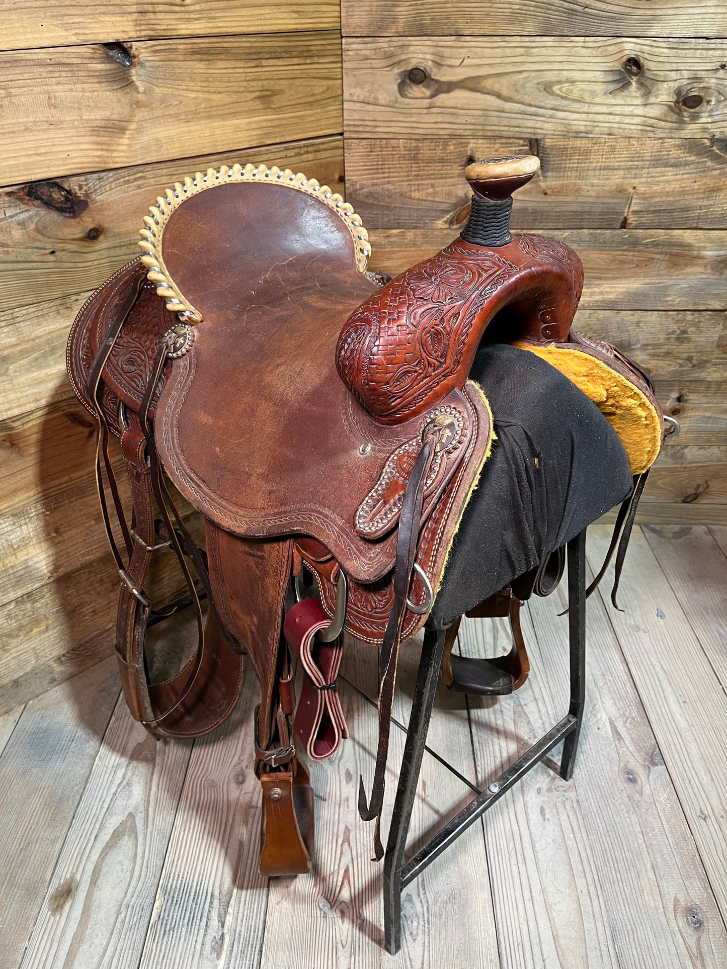 17 1/4” B.F. Smith & Son Ranch Saddle ISUSED2442