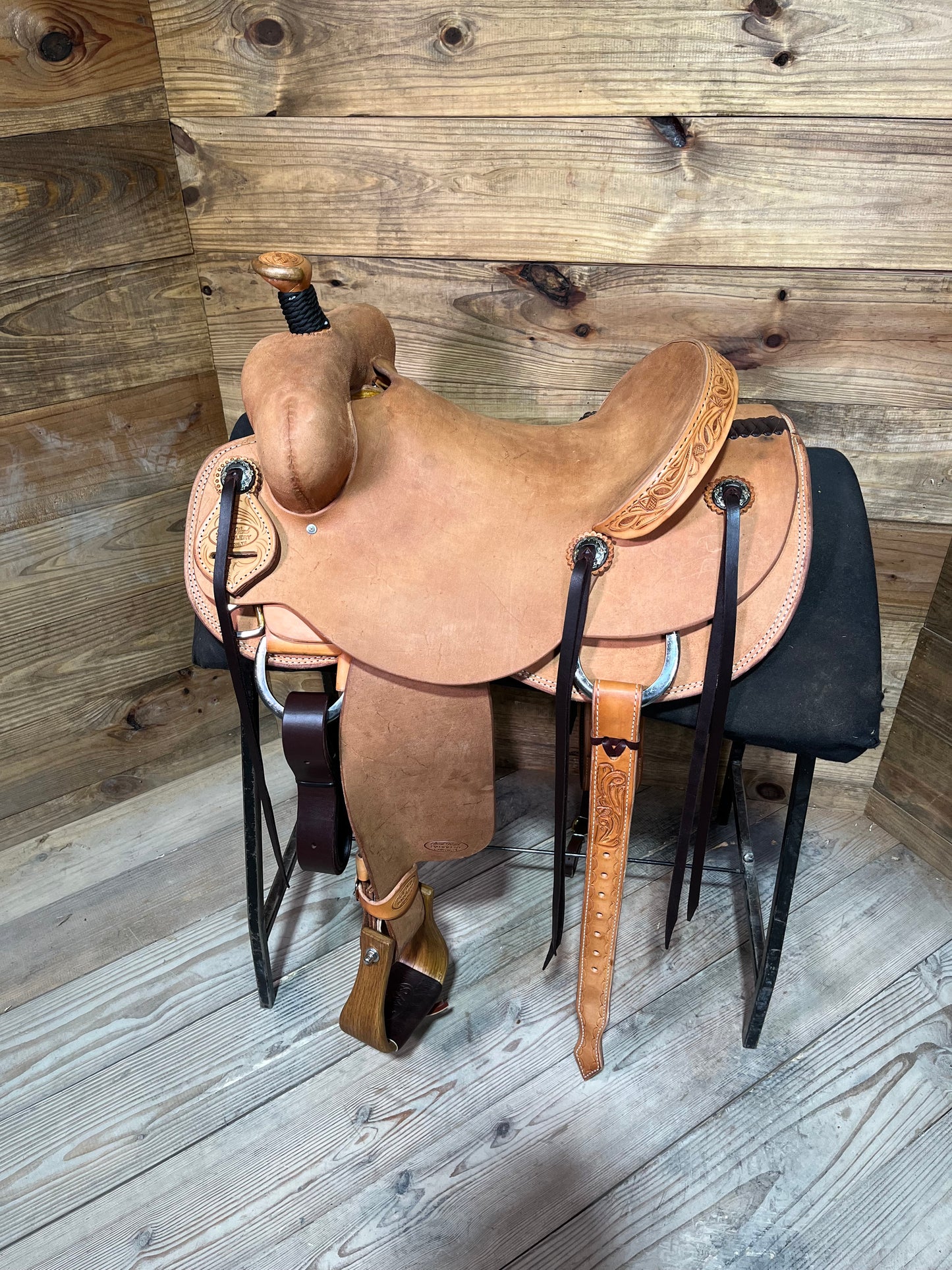 15” Trent Ward Tucson Rancher ISRS886-26