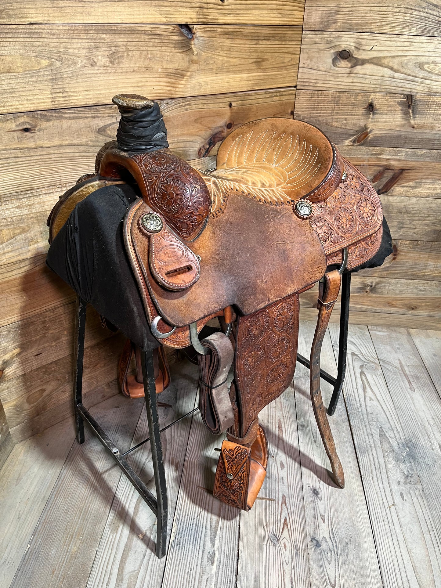 15” Trent Ward Platinum Roper ISUSED2446