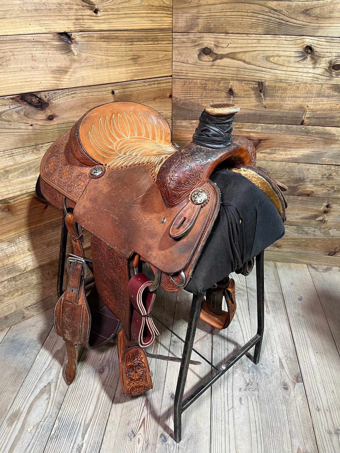 15” Trent Ward Platinum Roper ISUSED2446