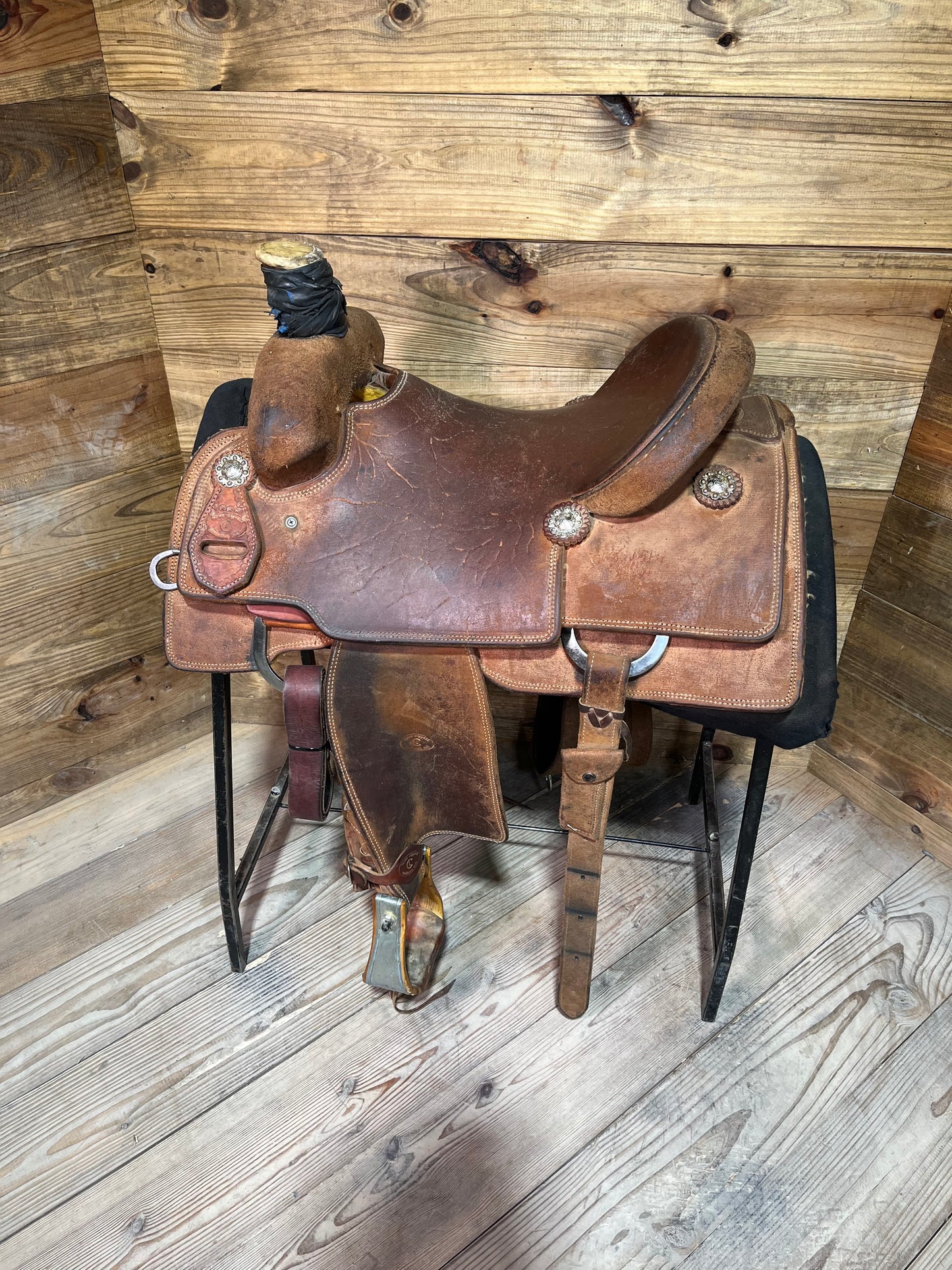 15 1/2” Ryan Liggett Custom Roper ISUSED2459