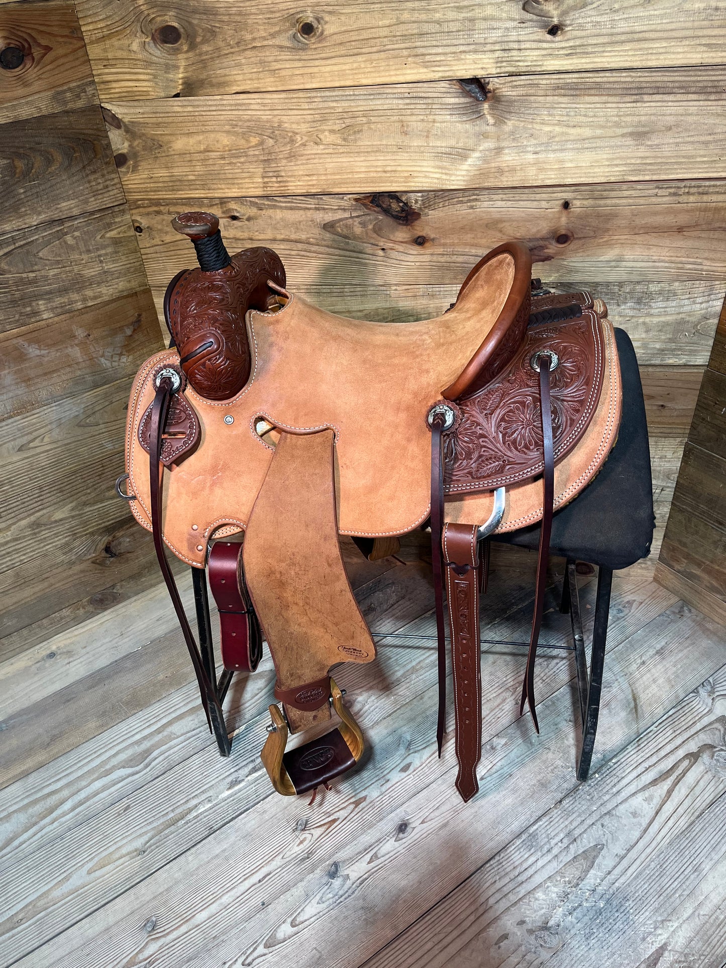 16” Trent Ward Tucson Rancher ISRS921-26