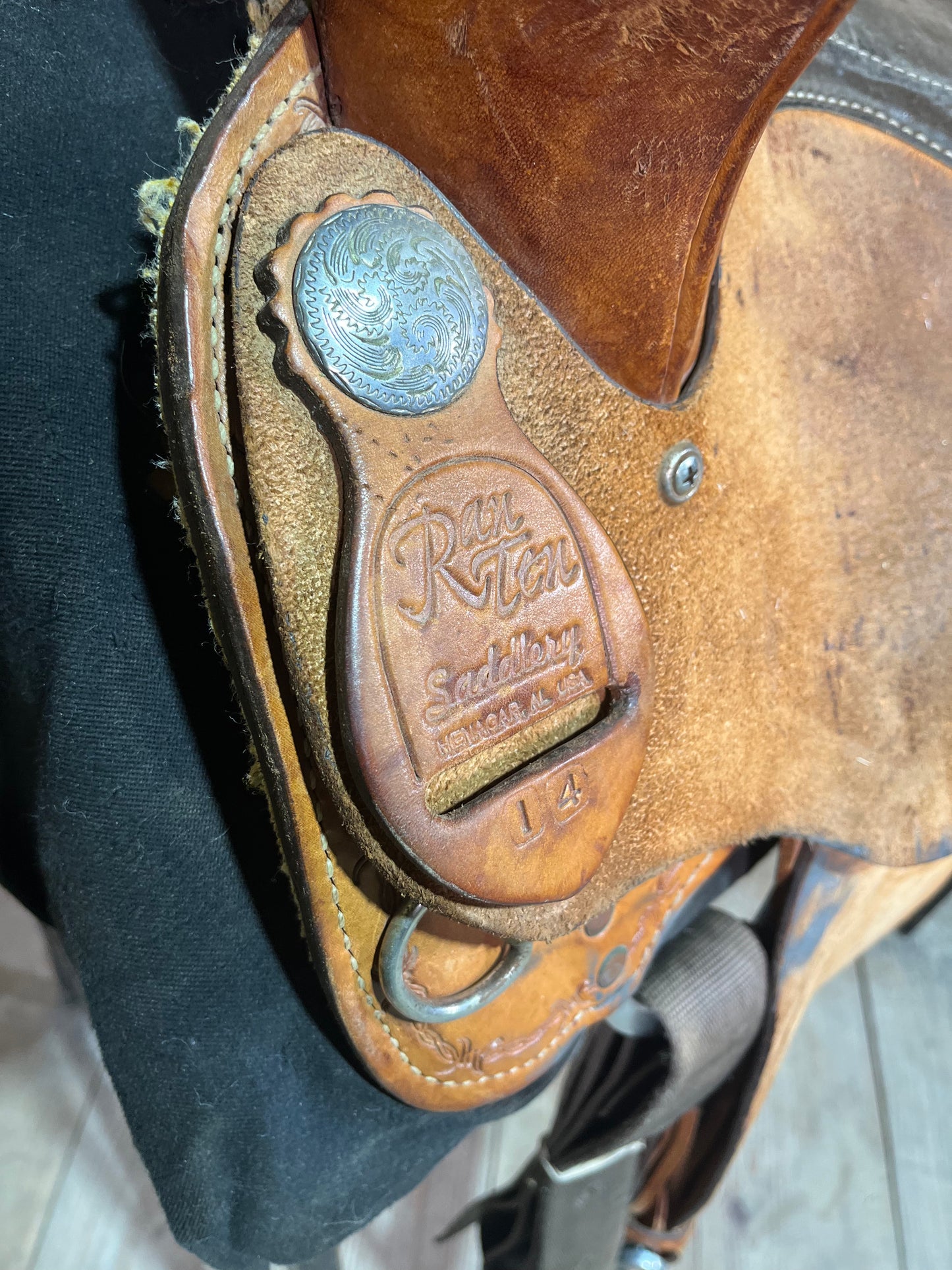 Ran Ten Barrel Saddle ISSUED1816