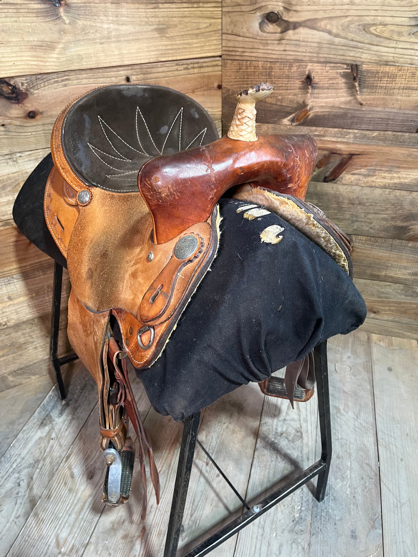 Ran Ten Barrel Saddle ISSUED1816