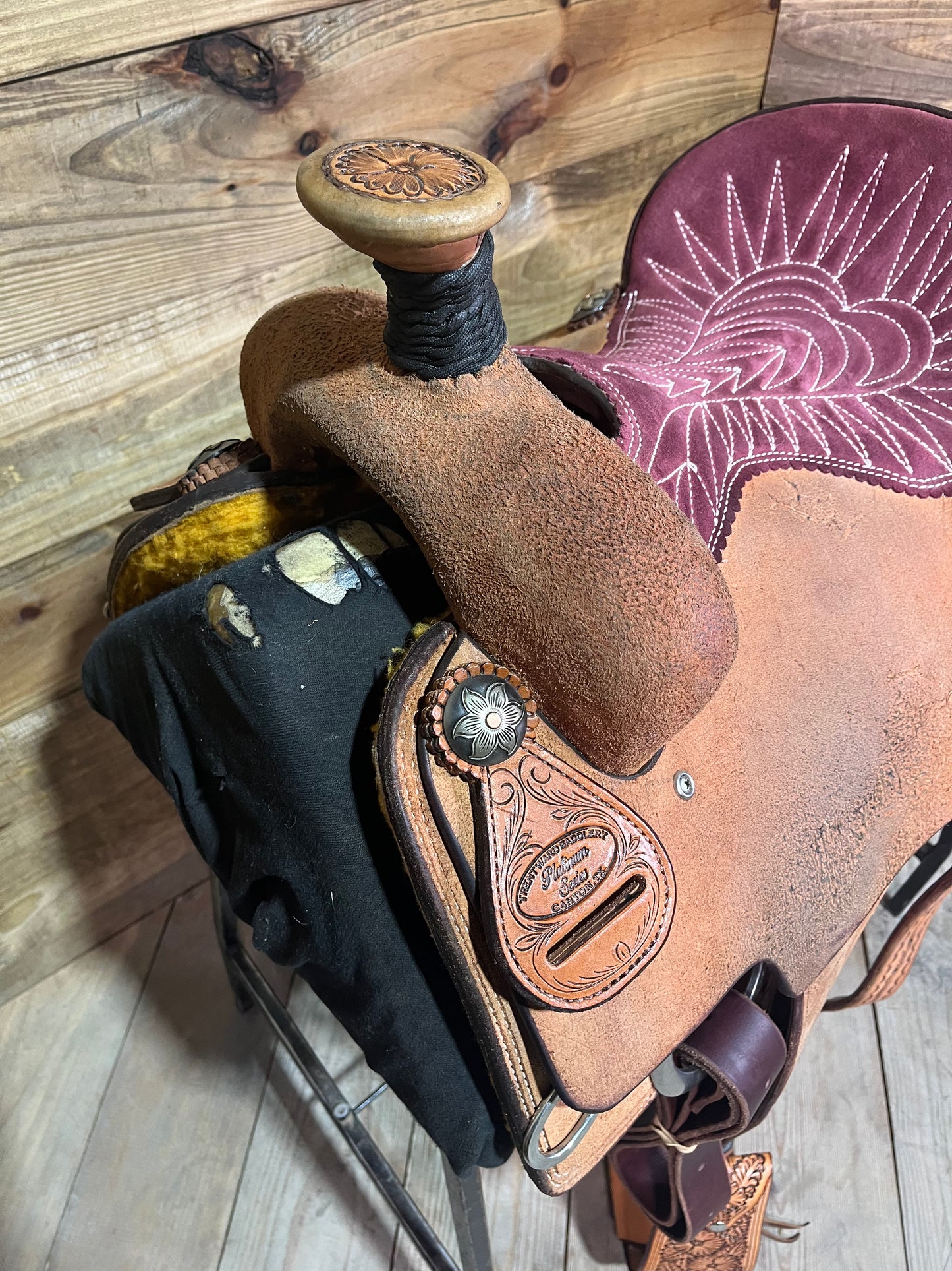 DEMO Trent Ward Saddlery Platinum Roper ISUSED1818
