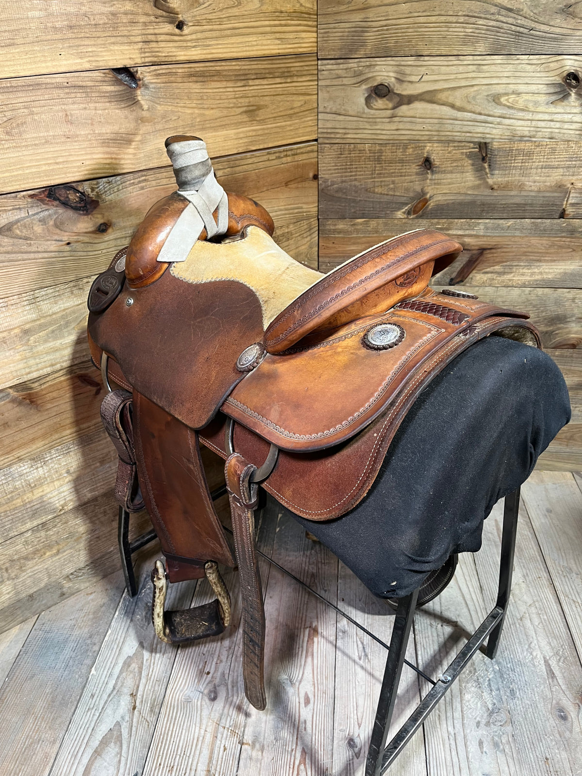 15” Handmade Bader Saddlery Roper ISUSED2483