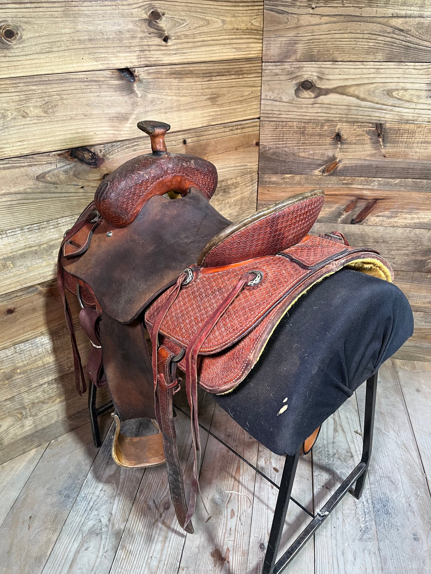 4T Ranch Roper ISUSED1821