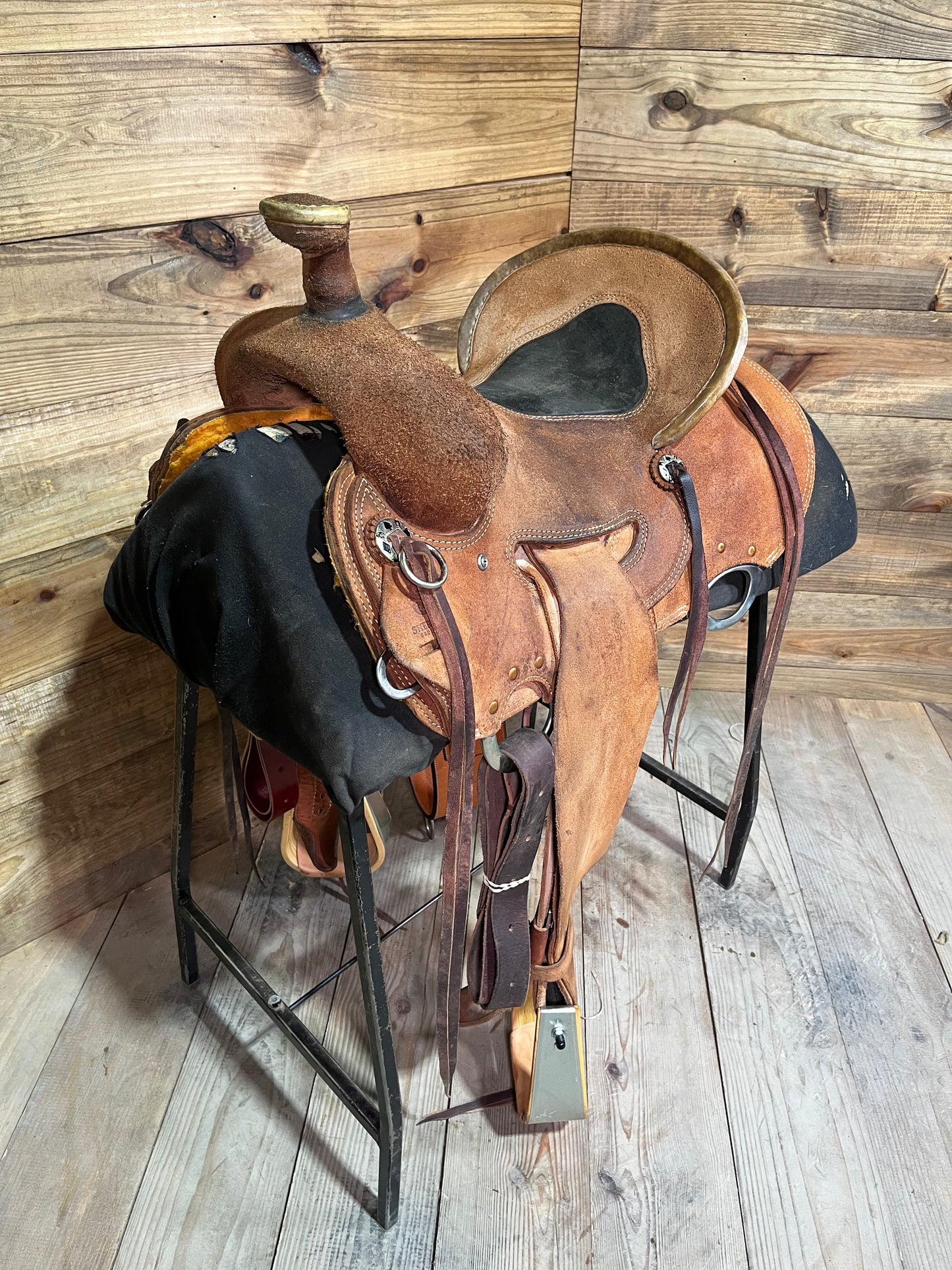 Sheridan Ranch Saddle ISUSED1822