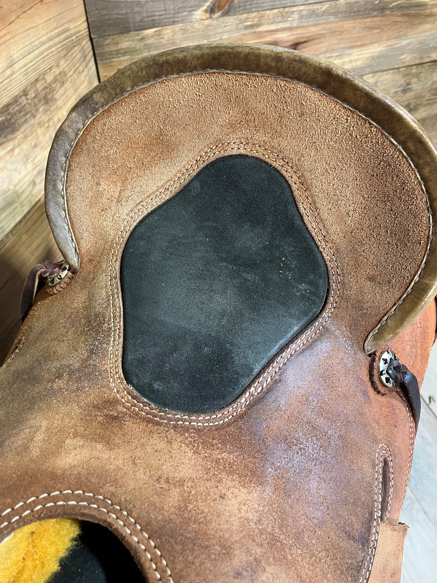 Sheridan Ranch Saddle ISUSED1822