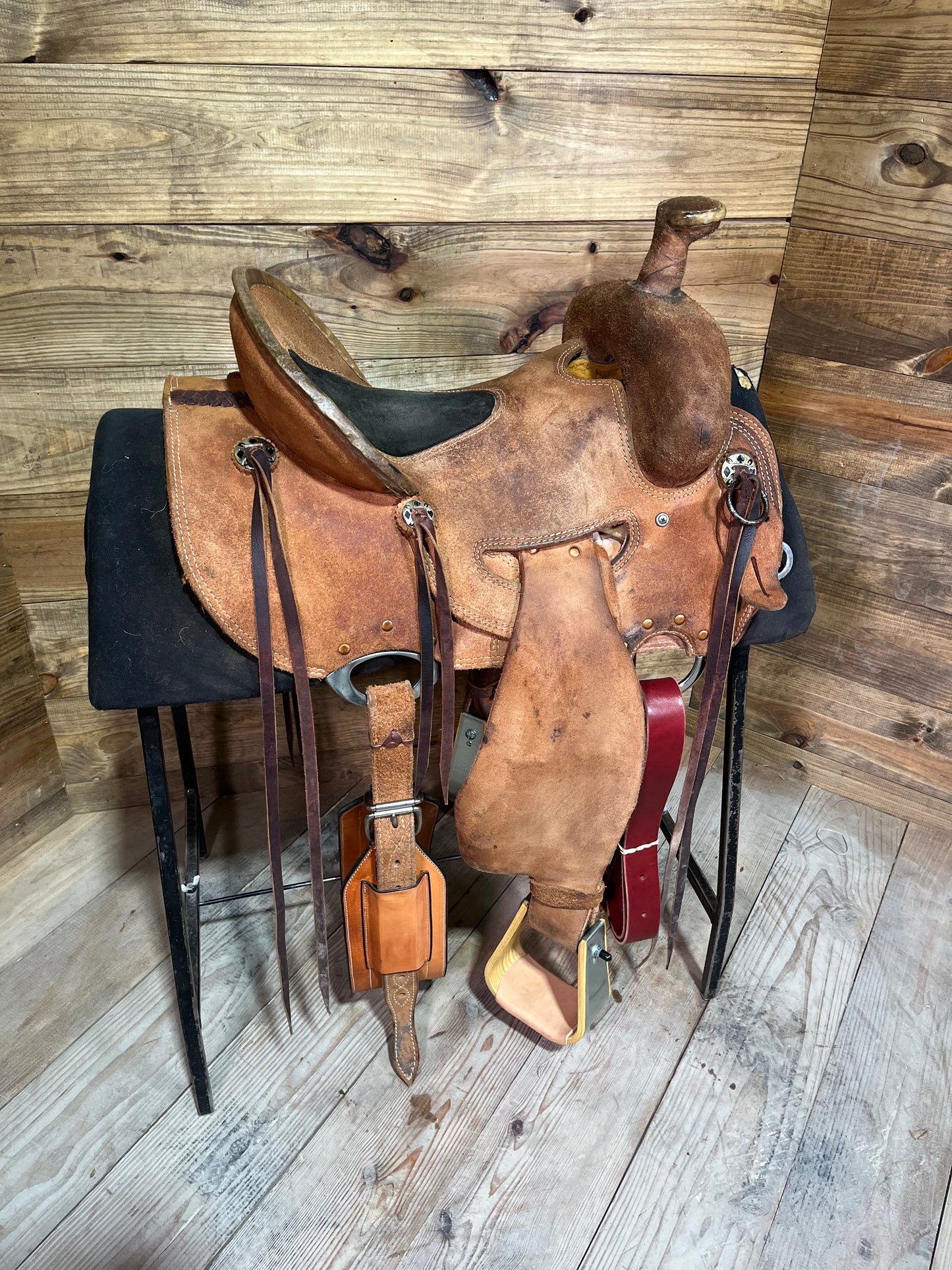 Sheridan Ranch Saddle ISUSED1822
