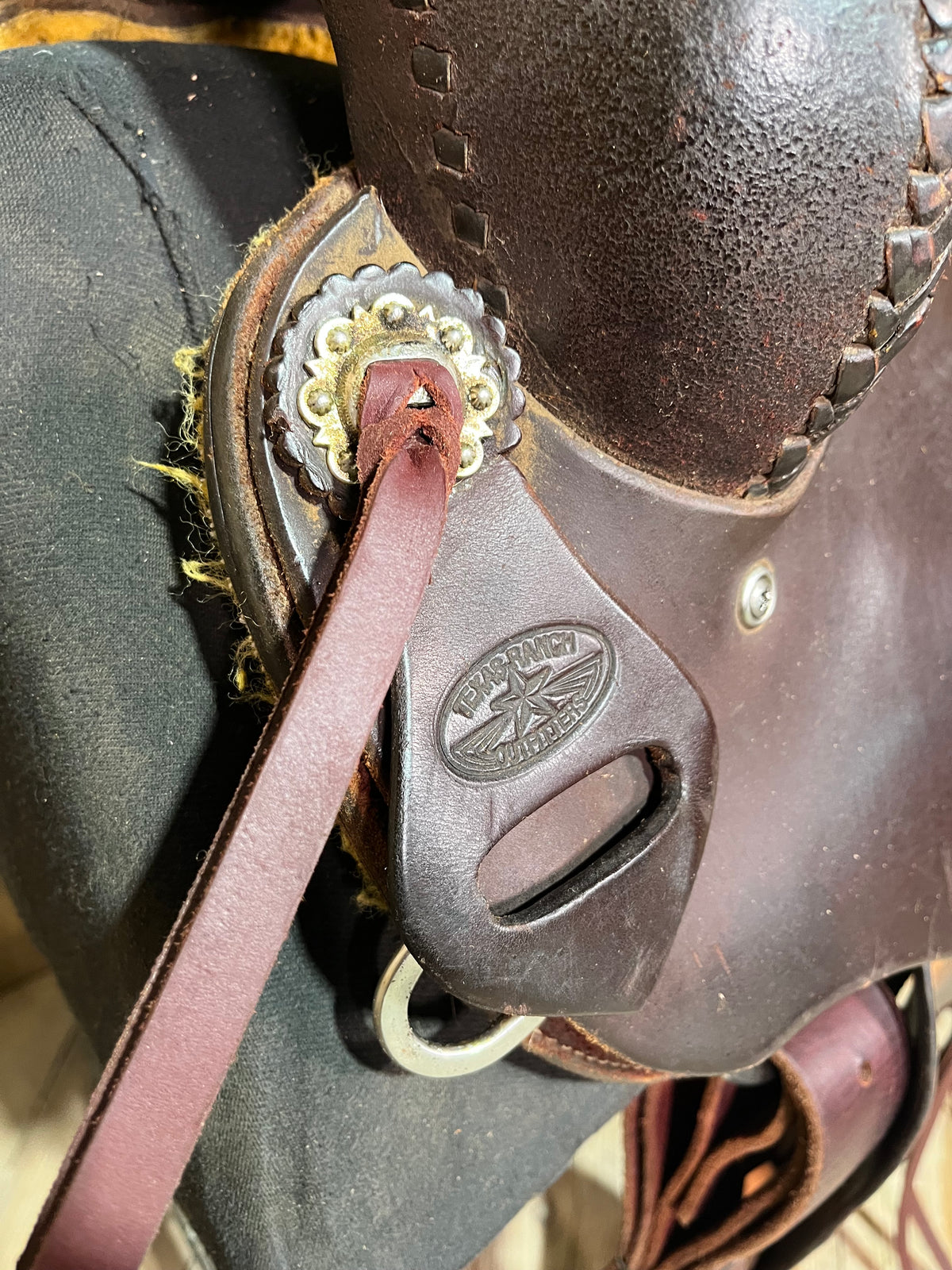 16 1/2” Texas Ranch Outfitters Ranch Saddle ISUSED2490