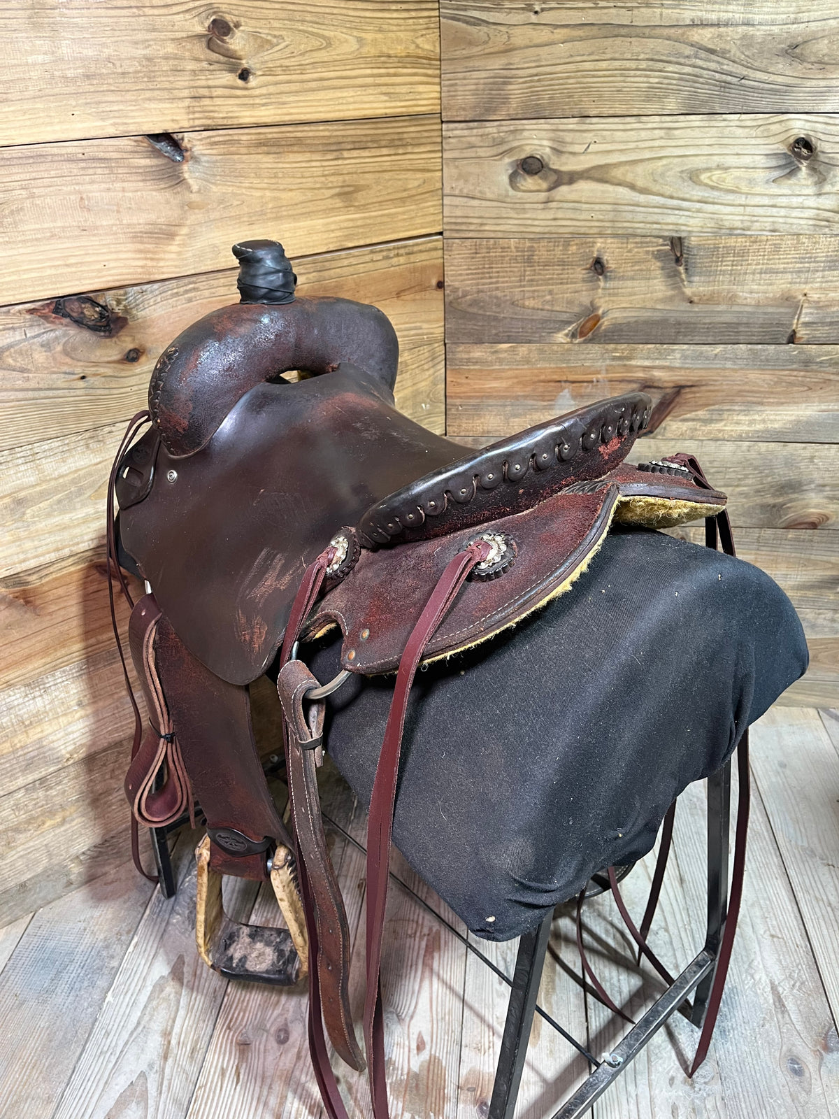 16 1/2” Texas Ranch Outfitters Ranch Saddle ISUSED2490