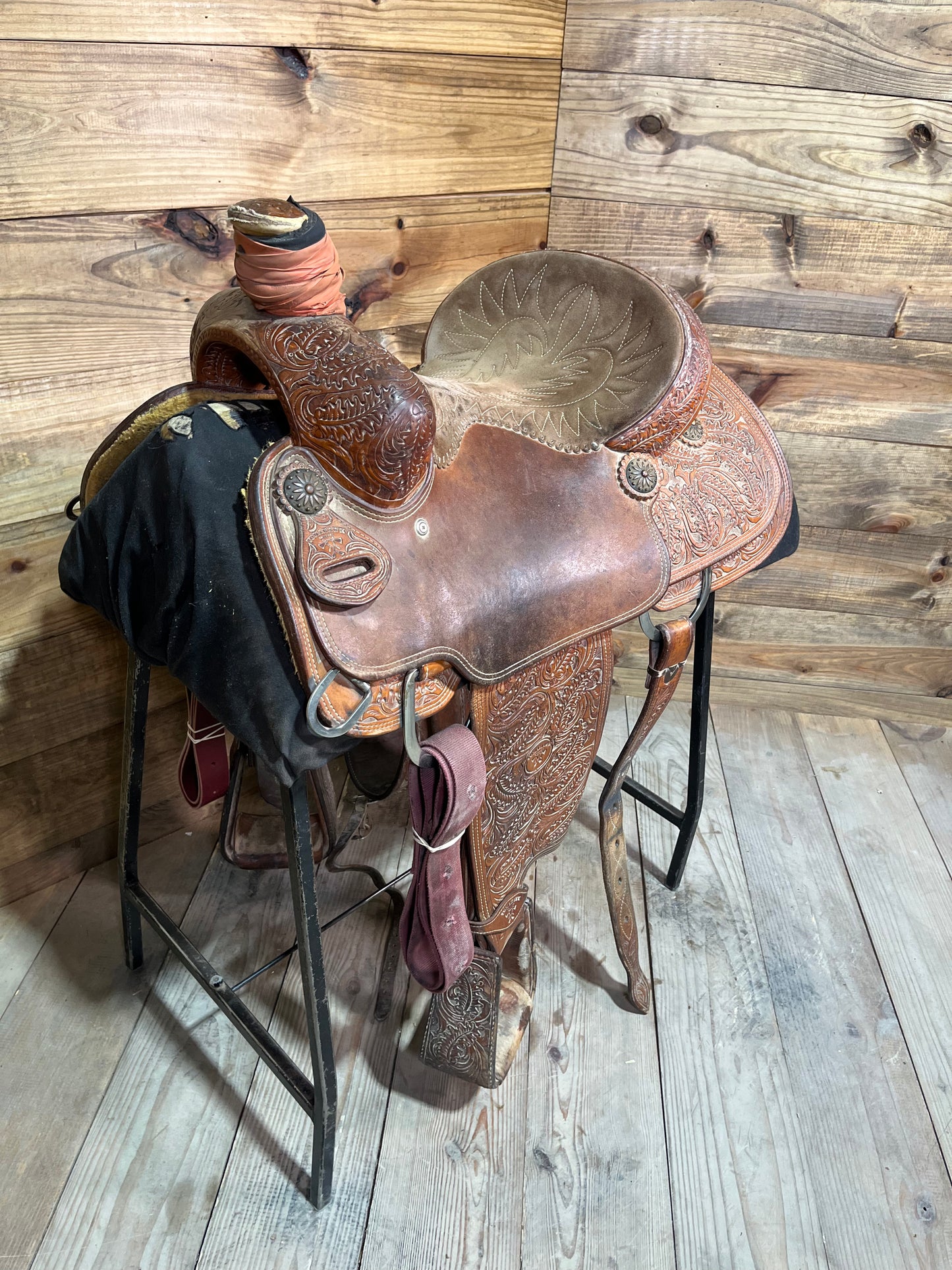 Tomahawk Roper ISUSED1848