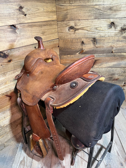 13 1/2” Hight & Sons Barrel Saddle ISUSED2500