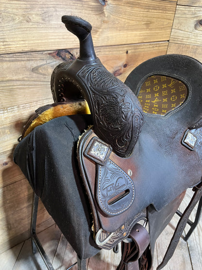 13 1/4” Trent Ward Platinum Barrel Saddle ISUSED2505