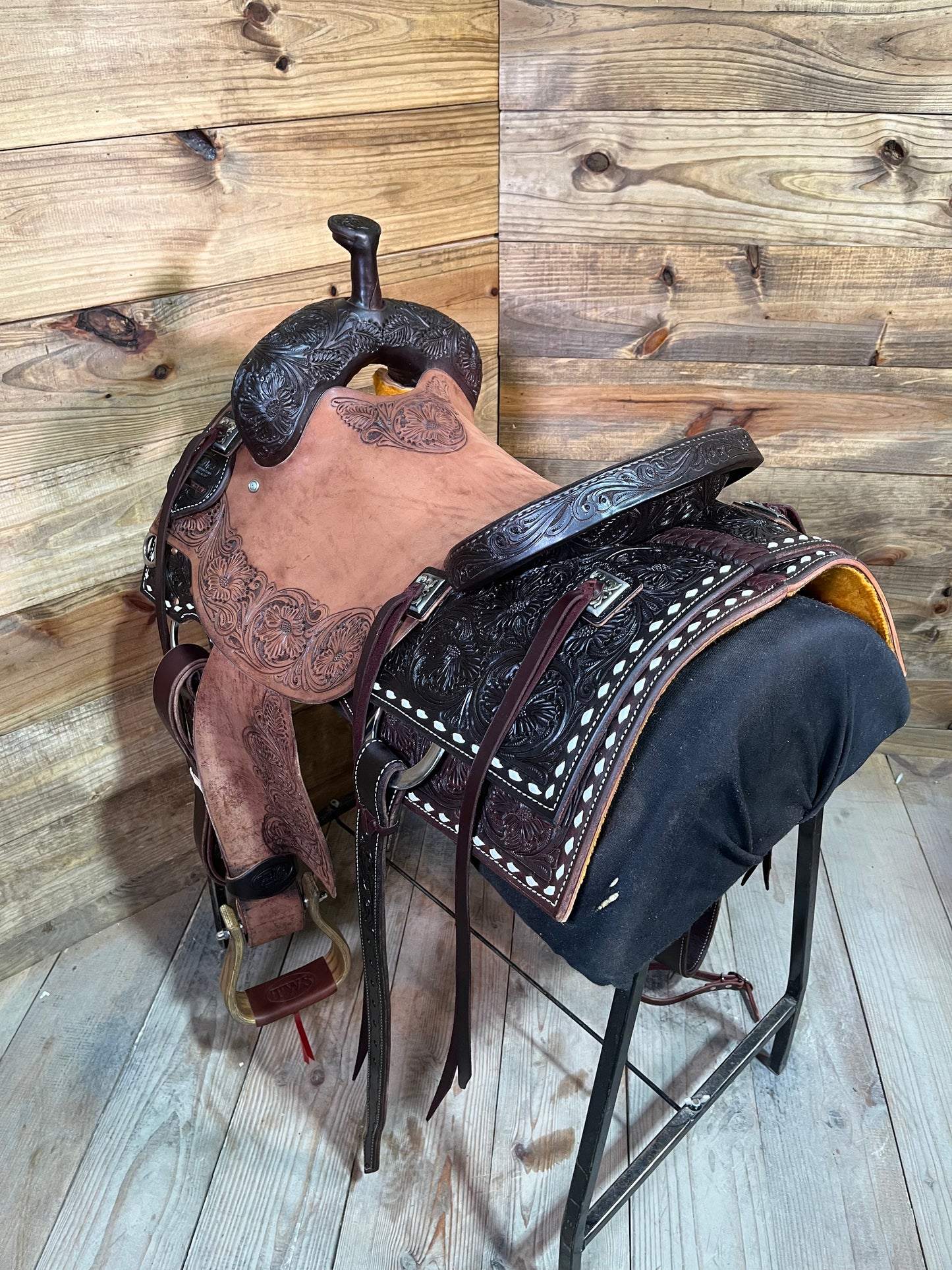 Trent Ward Signature BW Ranch Cutter ISRC359-25