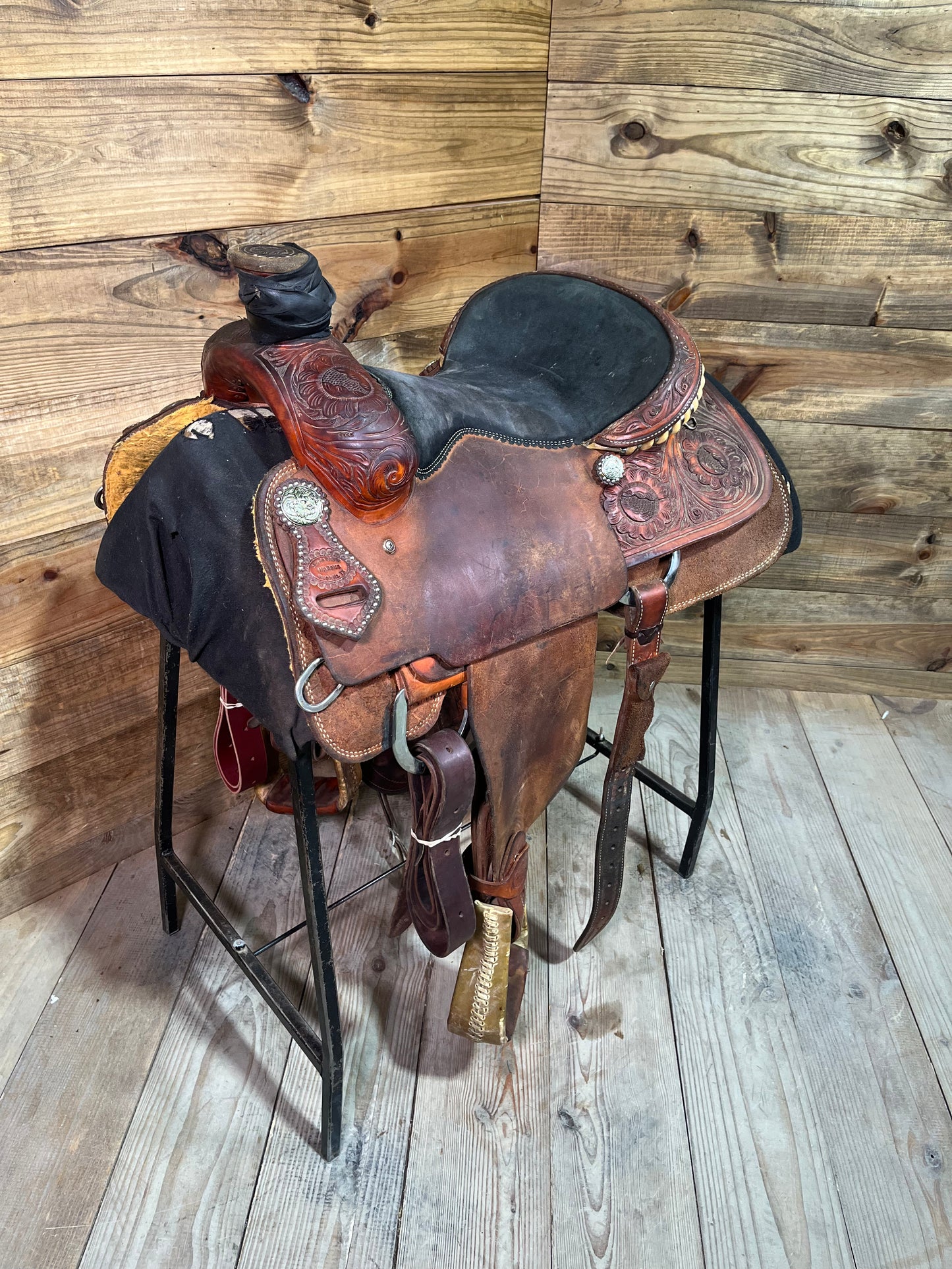 Laredo Roper ISUSED1882