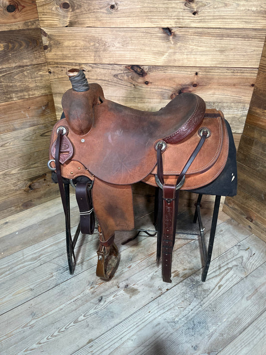 Trent Ward Tucson Ranch Saddle ISUSED1888