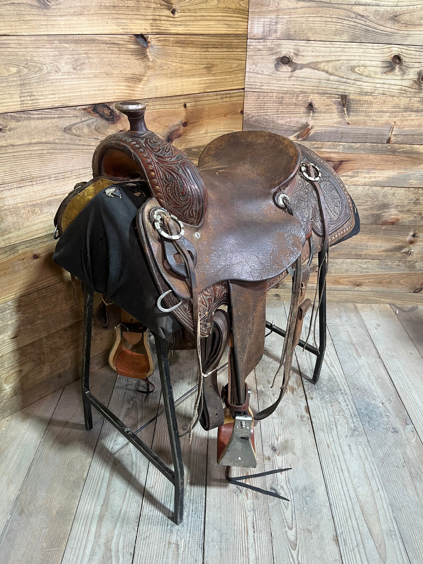 Texas Ranch Outfitters Ranch Saddle ISUSED1894