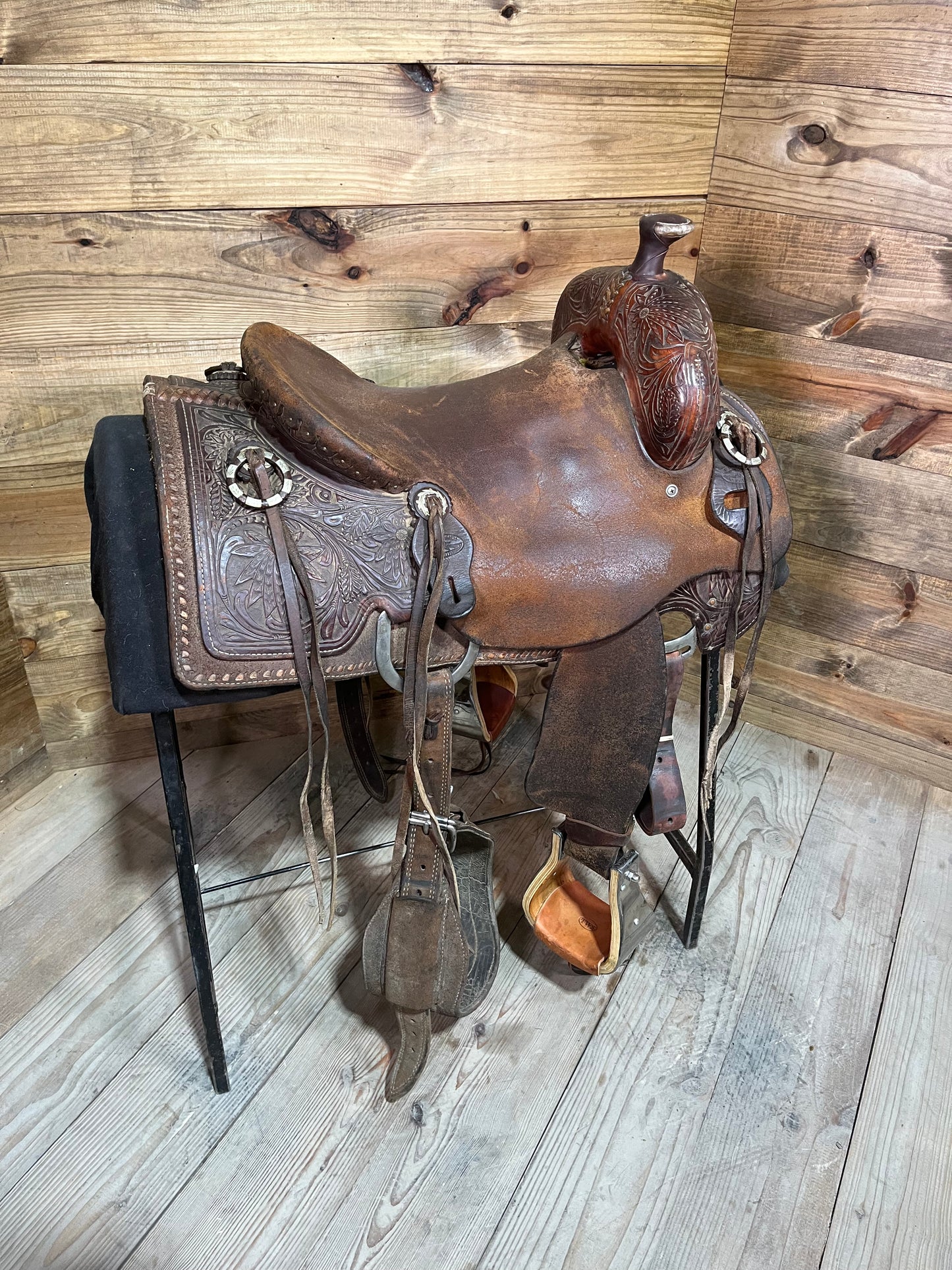 Texas Ranch Outfitters Ranch Saddle ISUSED1894