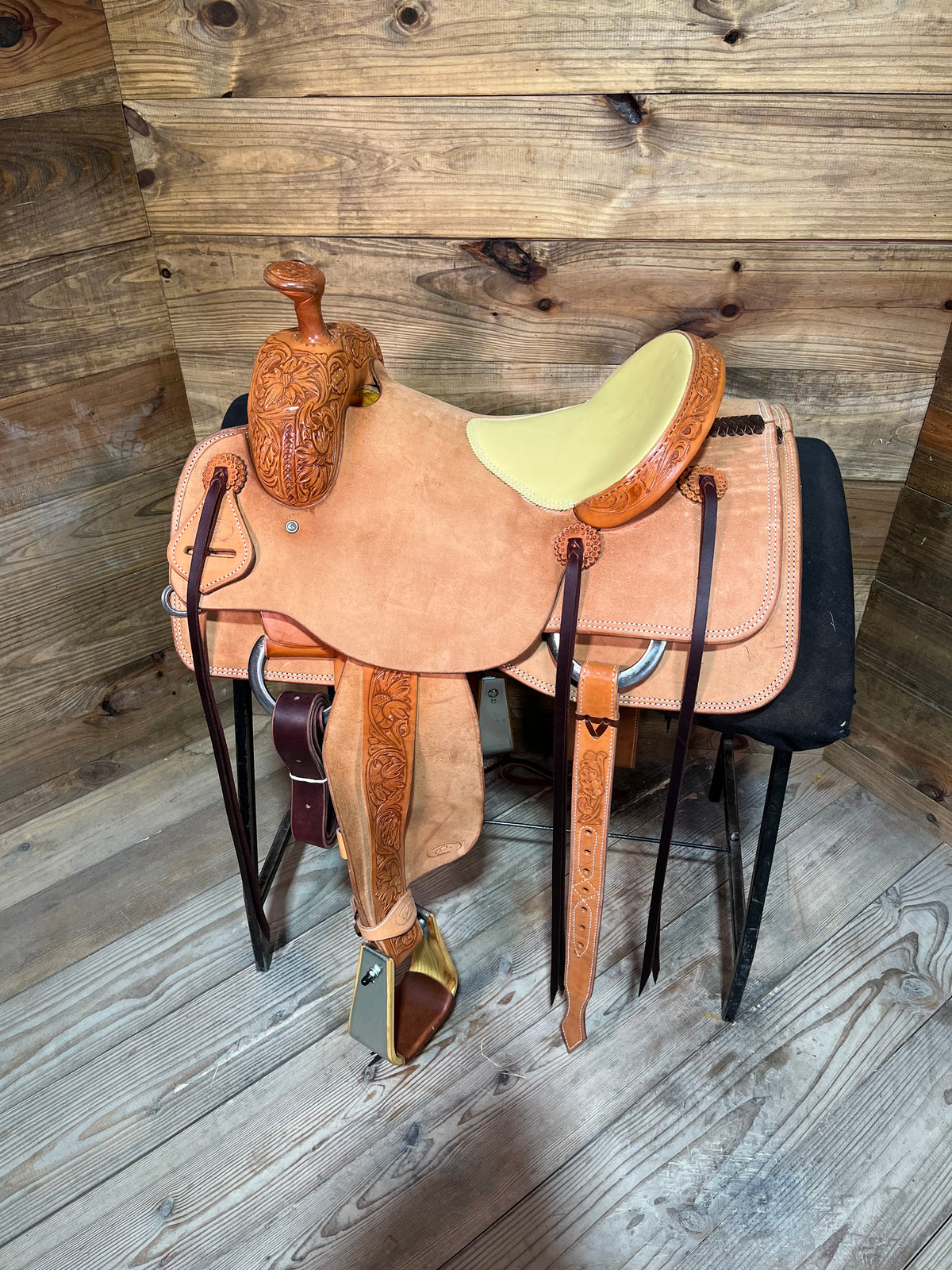 15” Cowboy Custom Roper ISCC063
