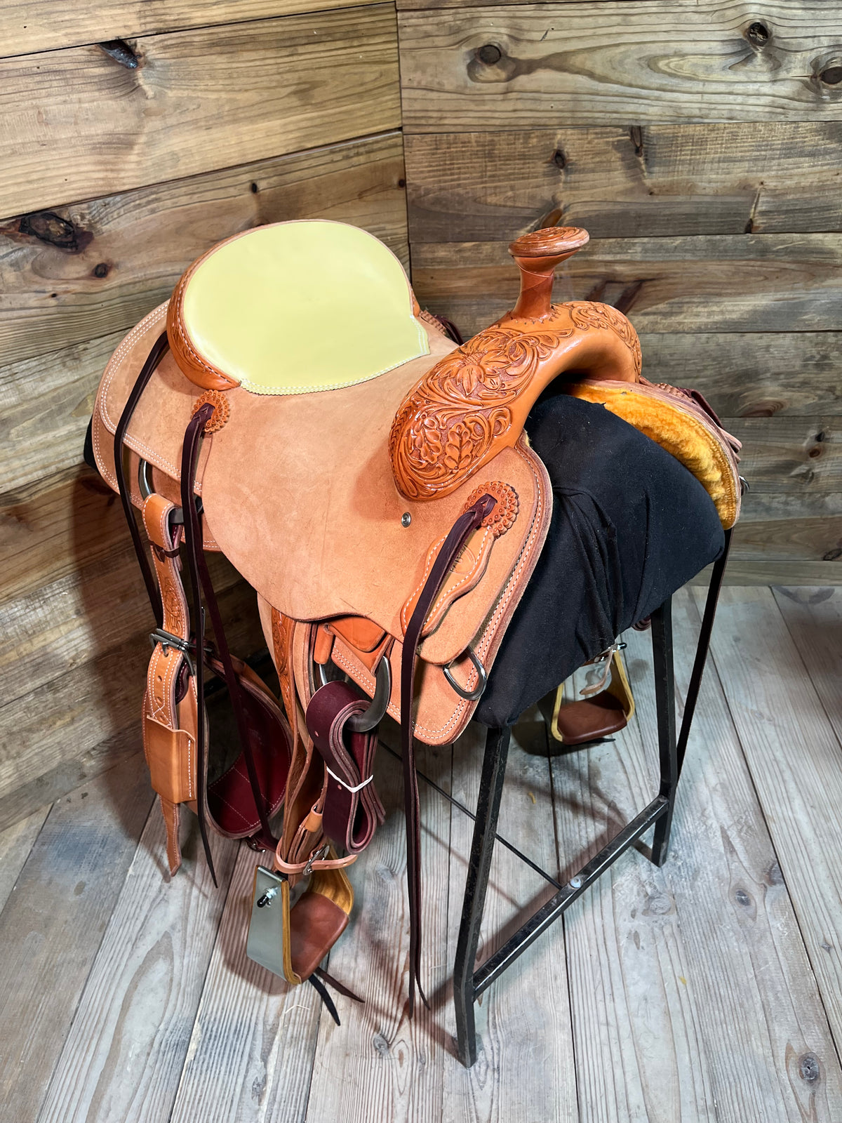 15” Cowboy Custom Roper ISCC063
