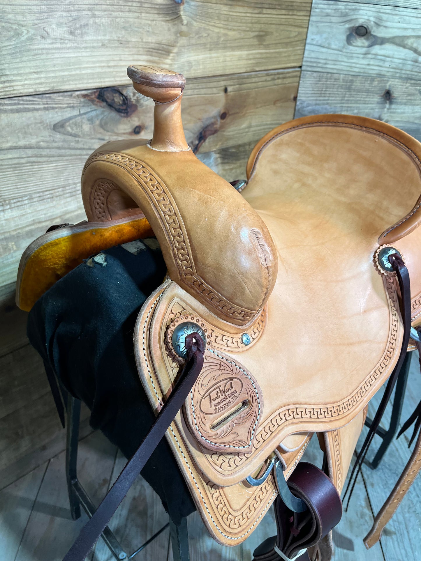 Trent Ward Signature BW Ranch Cutter ISRC367-25