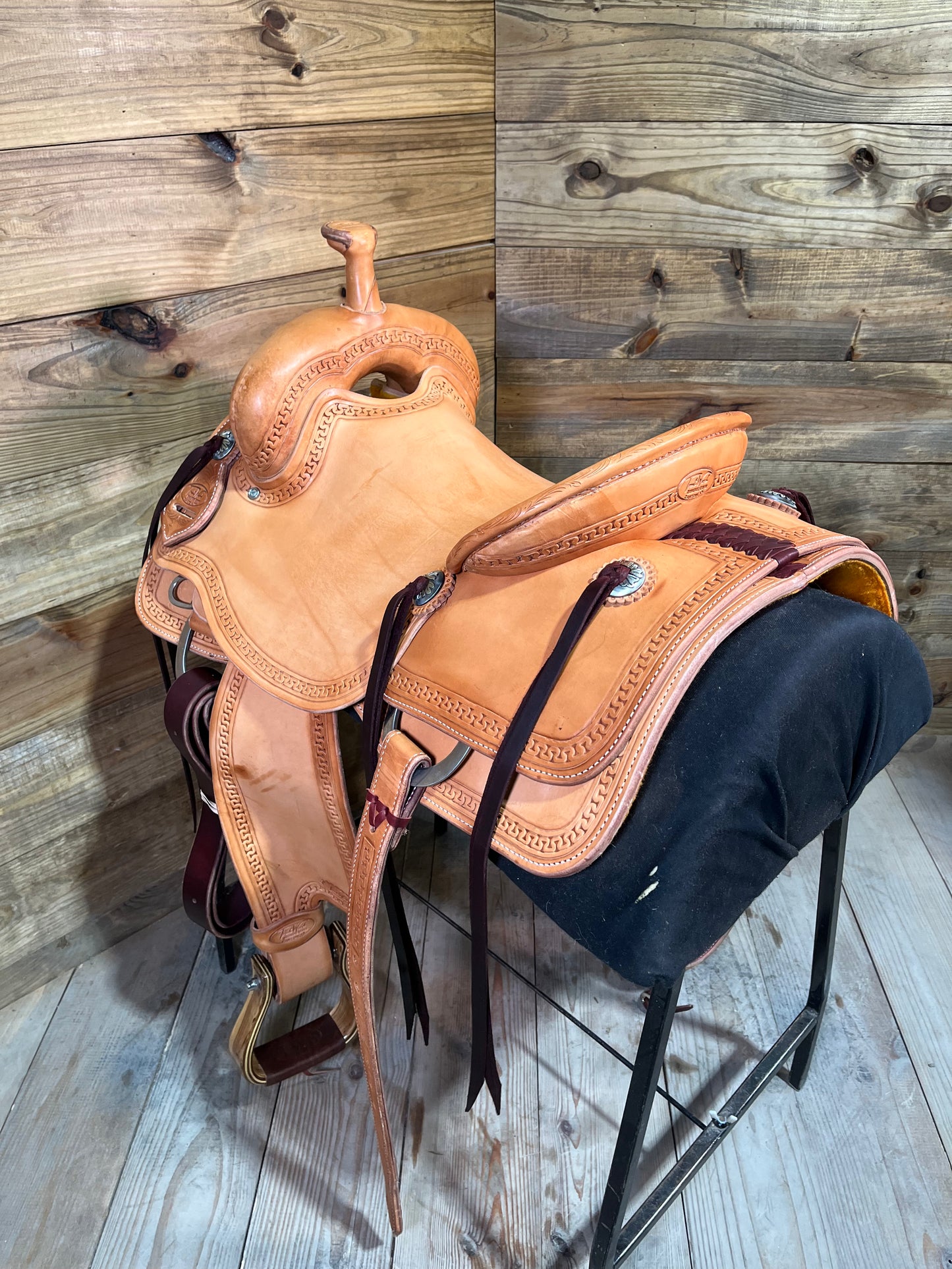 Trent Ward Signature BW Ranch Cutter ISRC367-25