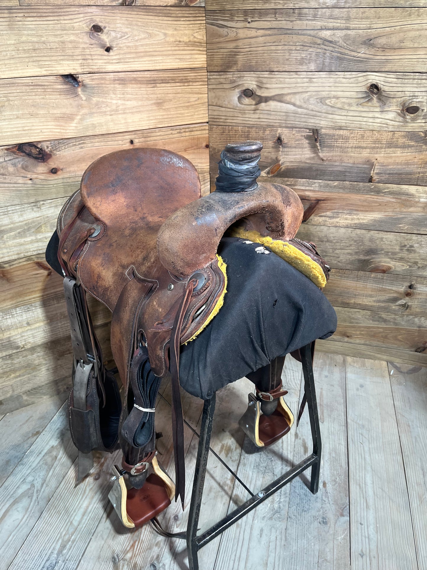 Shop Made Ranch Saddle ISUSED1897