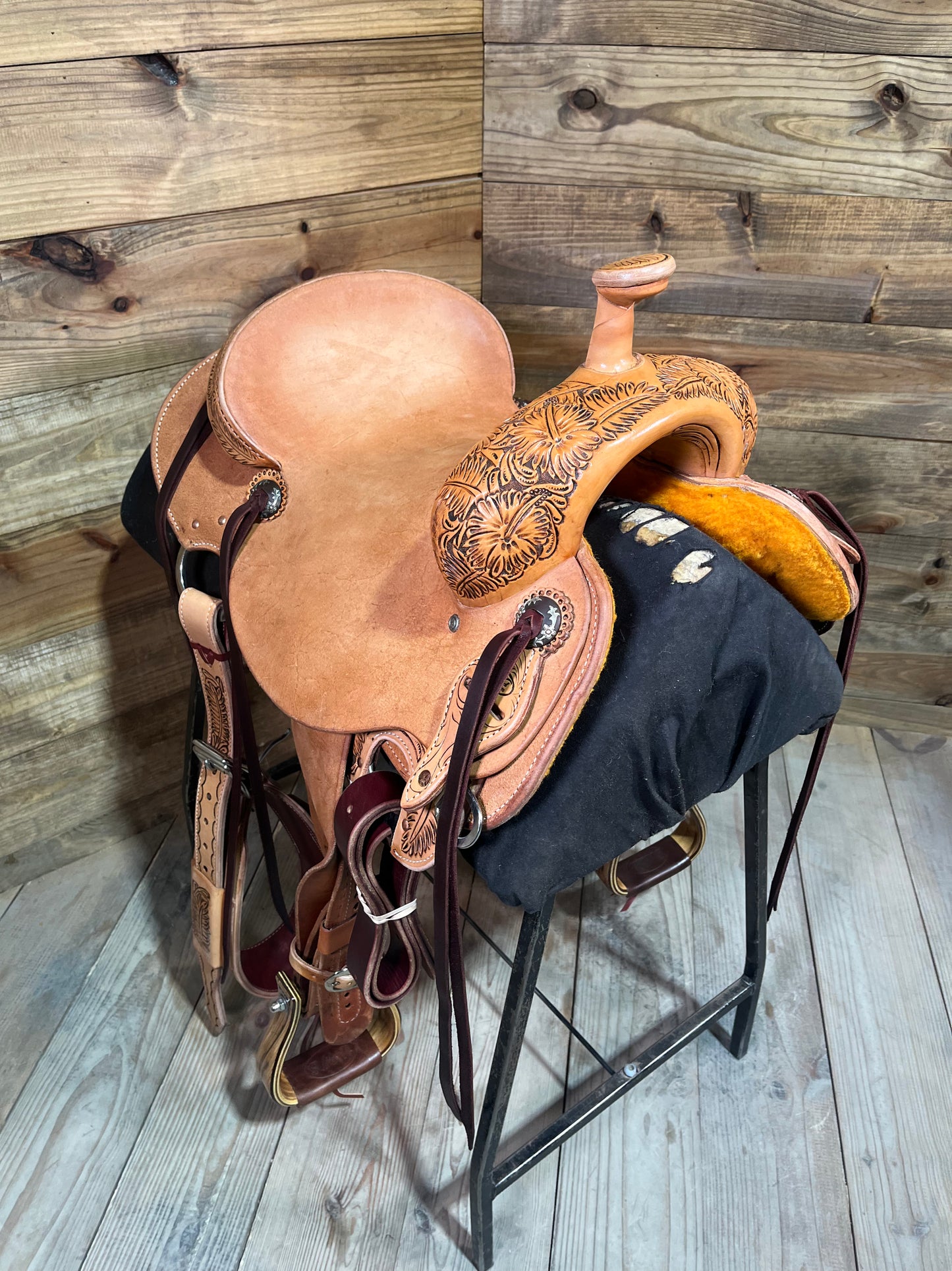 Trent Ward Signature BW Ranch Cutter ISRC370-25