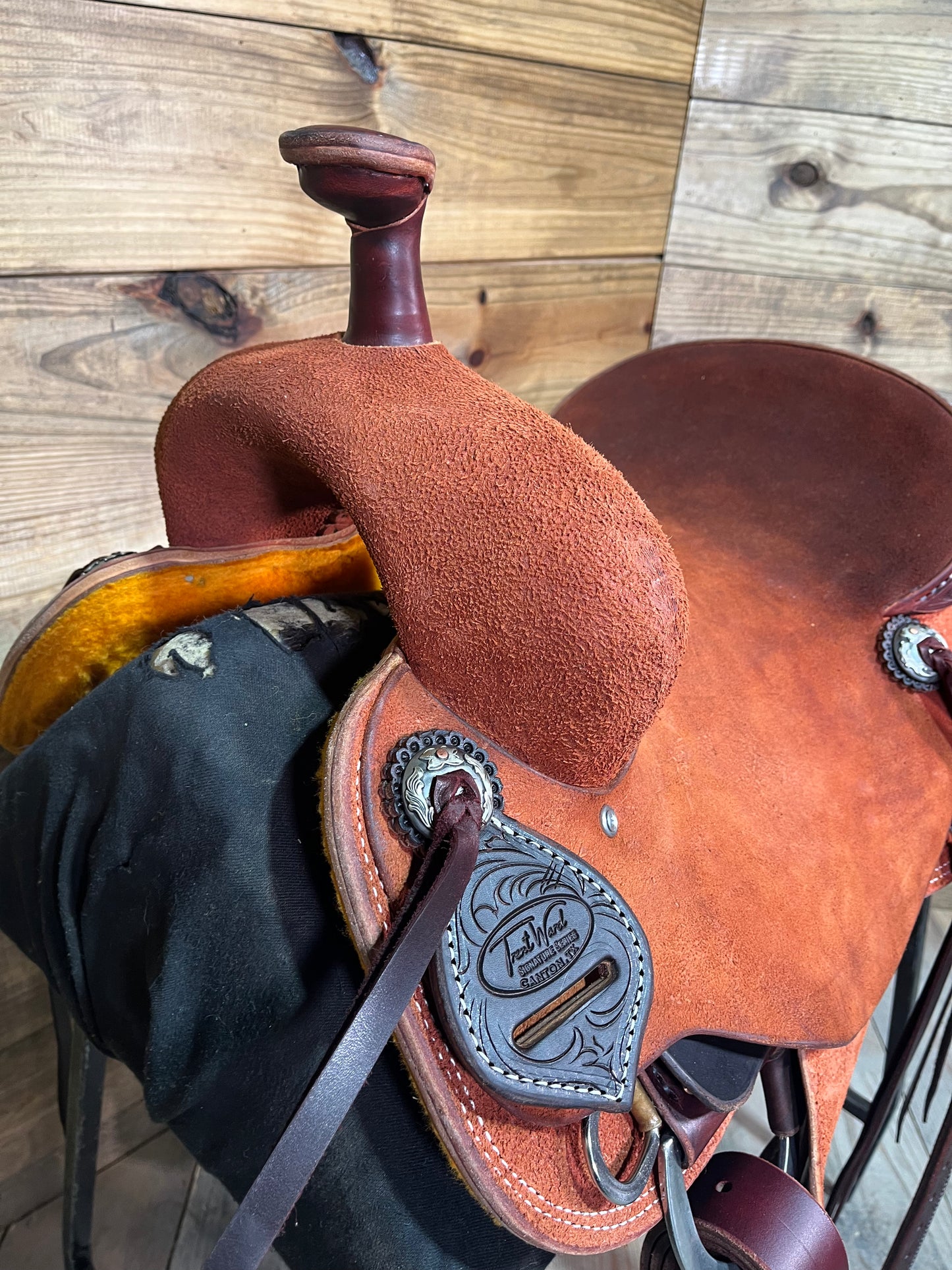 Trent Ward Signature BW Ranch Cutter ISRC373-25